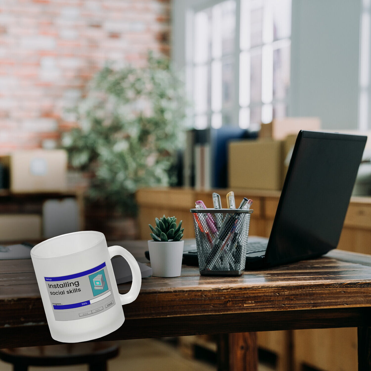 Installing social skills Kaffeebecher mit Computer Motiv
