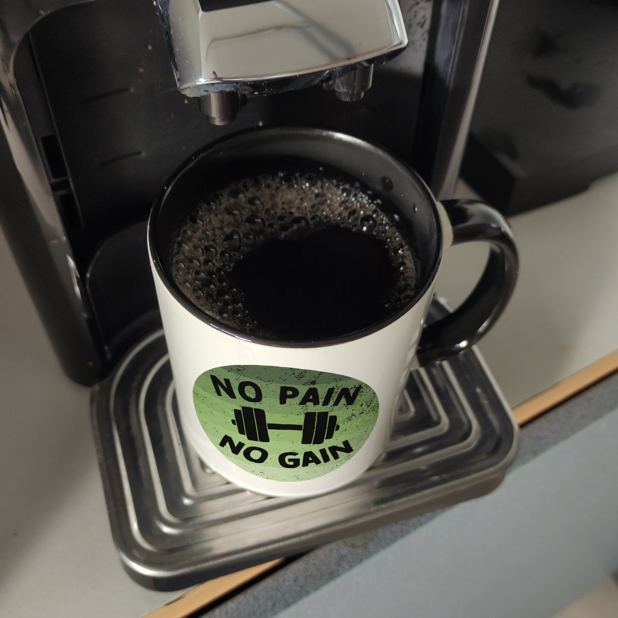 No pain no gain Fitness Kaffeebecher mit Hantel