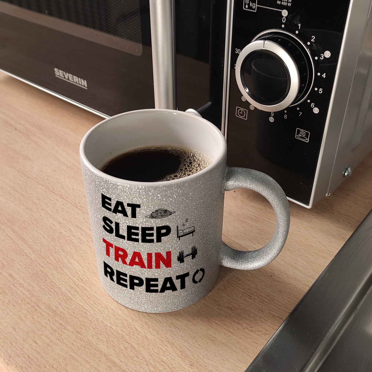 Eat Sleep Train Repeat Fitness Kaffeebecher