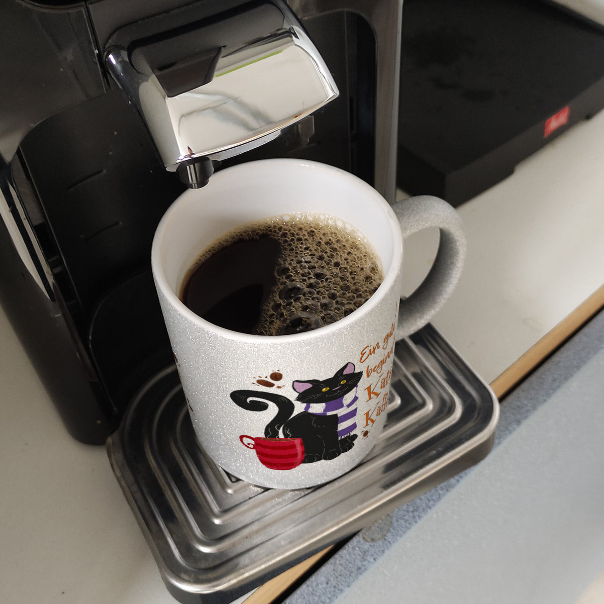 Ein guter Tag beginnt mit Katzen & Kaffee Kaffeebecher