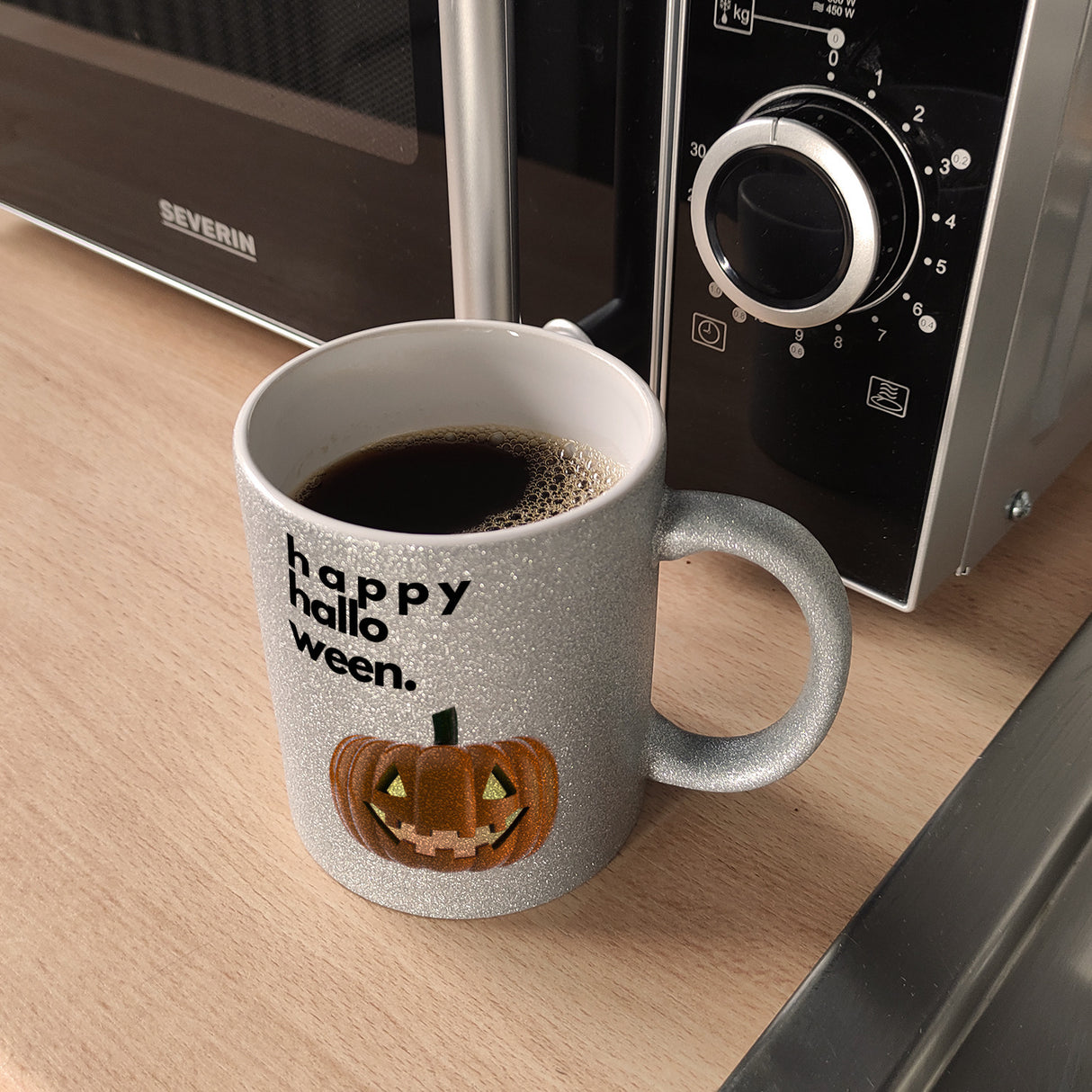 Happy Halloween Kürbis Kaffeebecher