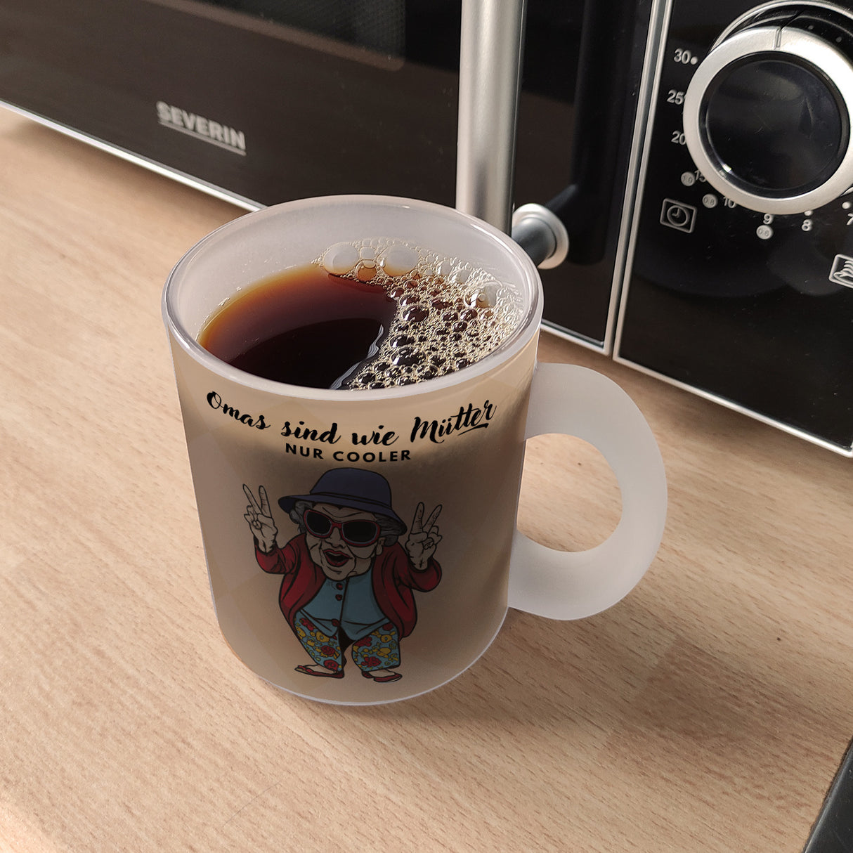 Omas sind wie Mütter nur cooler Kaffeebecher
