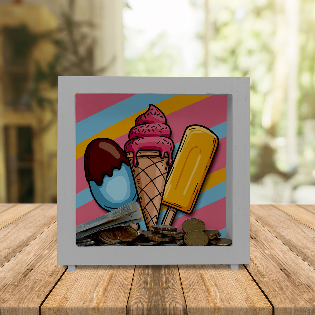 Eiscreme Spardose mit verschiedenen leckeren Sorten