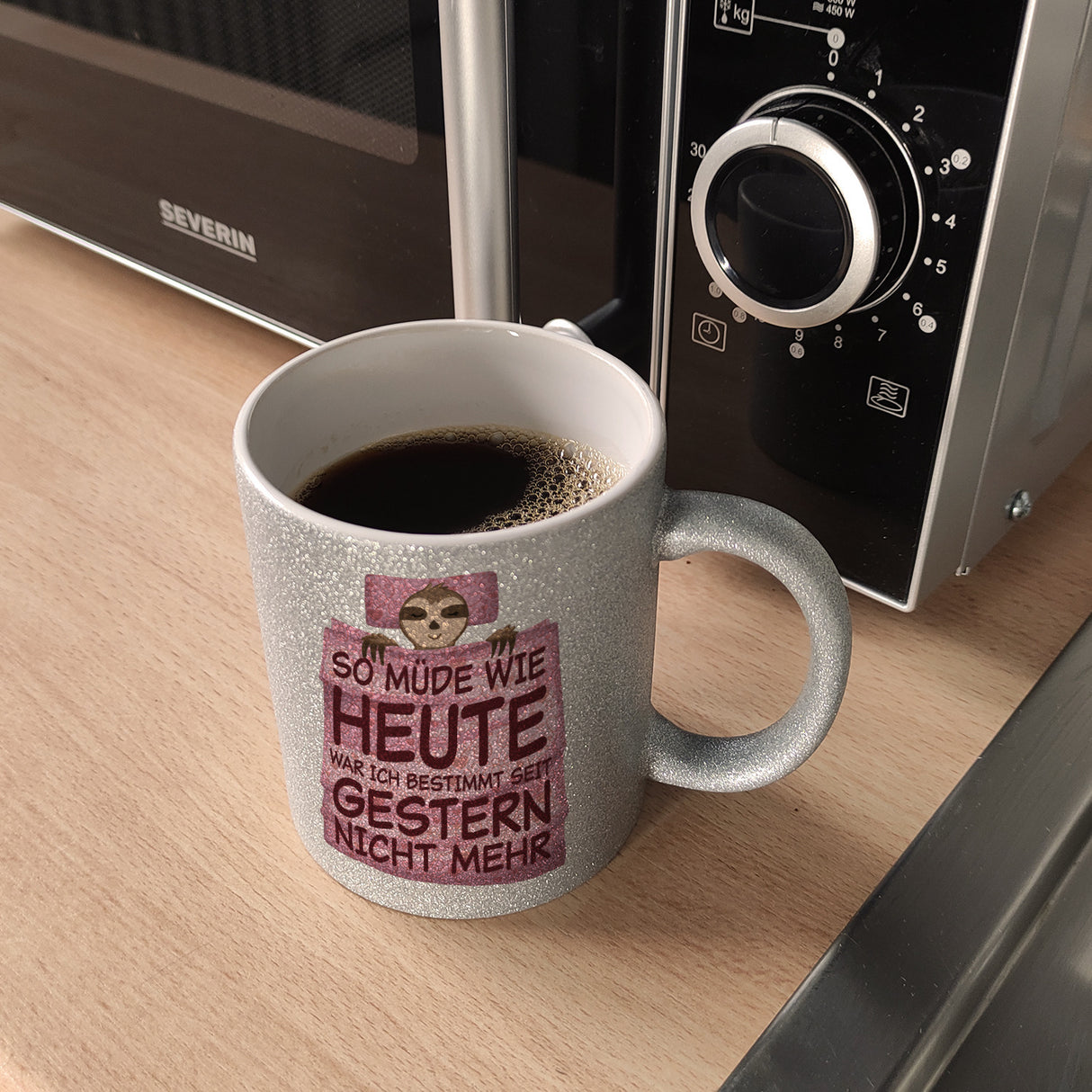 So müde wie heute war ich seit gestern nicht mehr Faultier Kaffeebecher