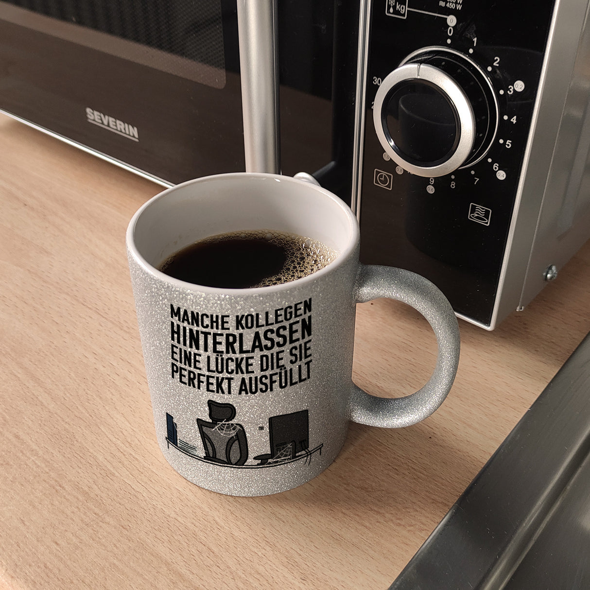 Manche Kollegen hinterlassen eine Lücke… Kaffeebecher