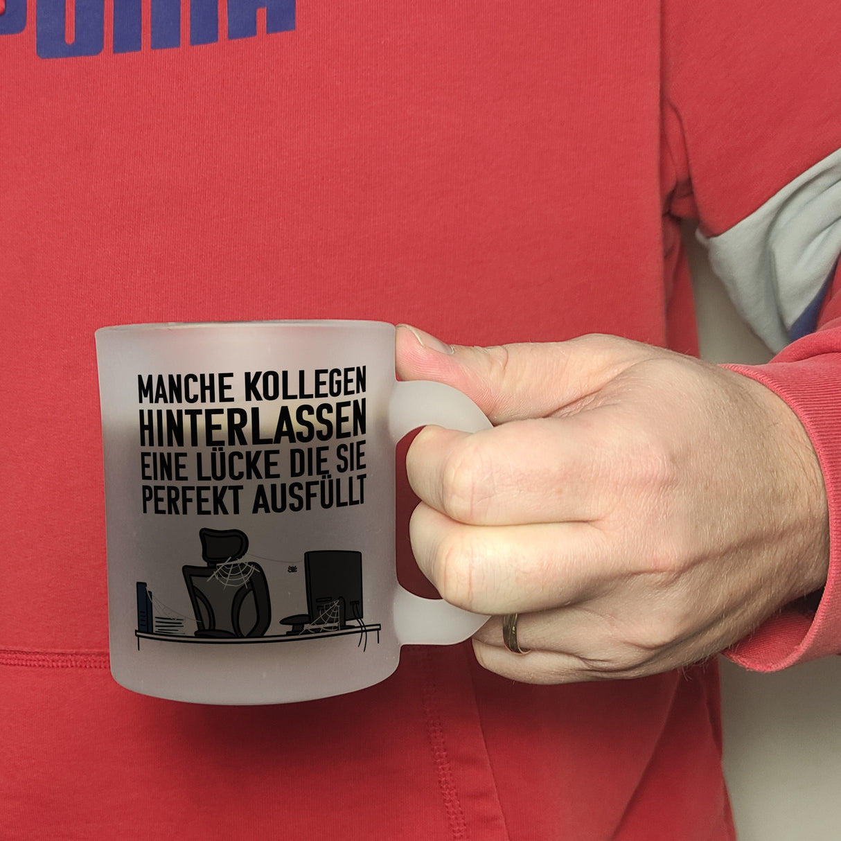 Manche Kollegen hinterlassen eine Lücke… Kaffeebecher