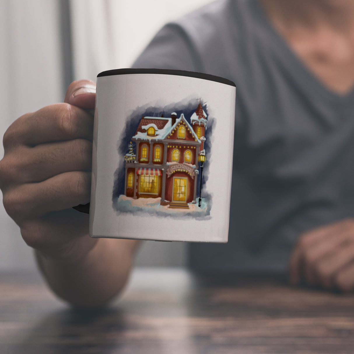 Geschenkeladen Weihnachtsmotiv Kaffeebecher