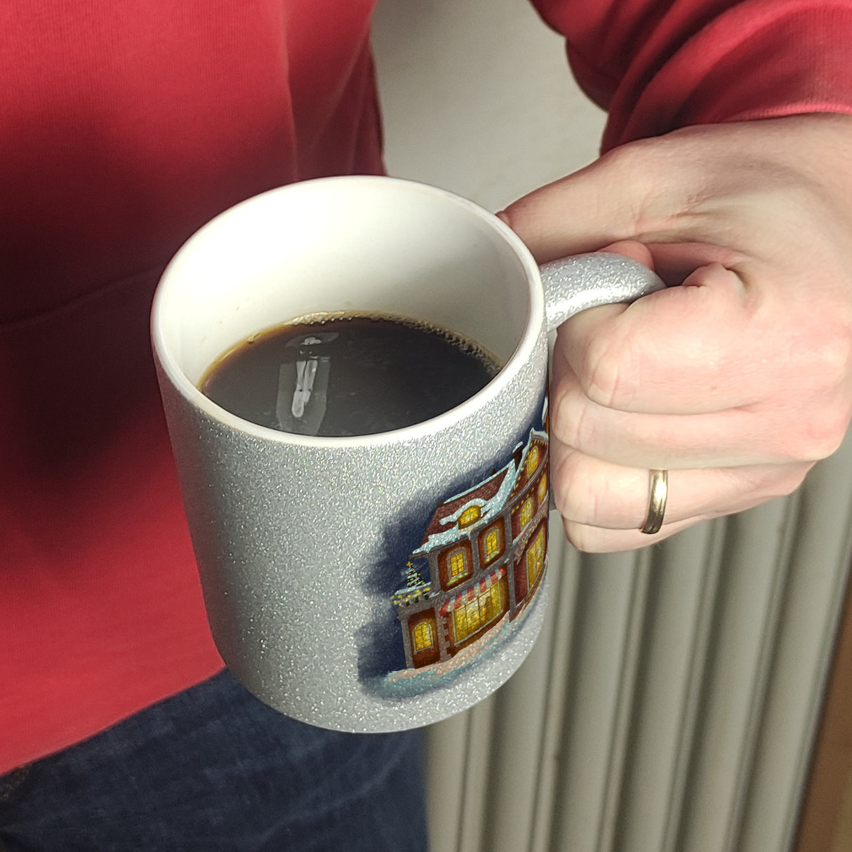 Geschenkeladen Weihnachtsmotiv Kaffeebecher
