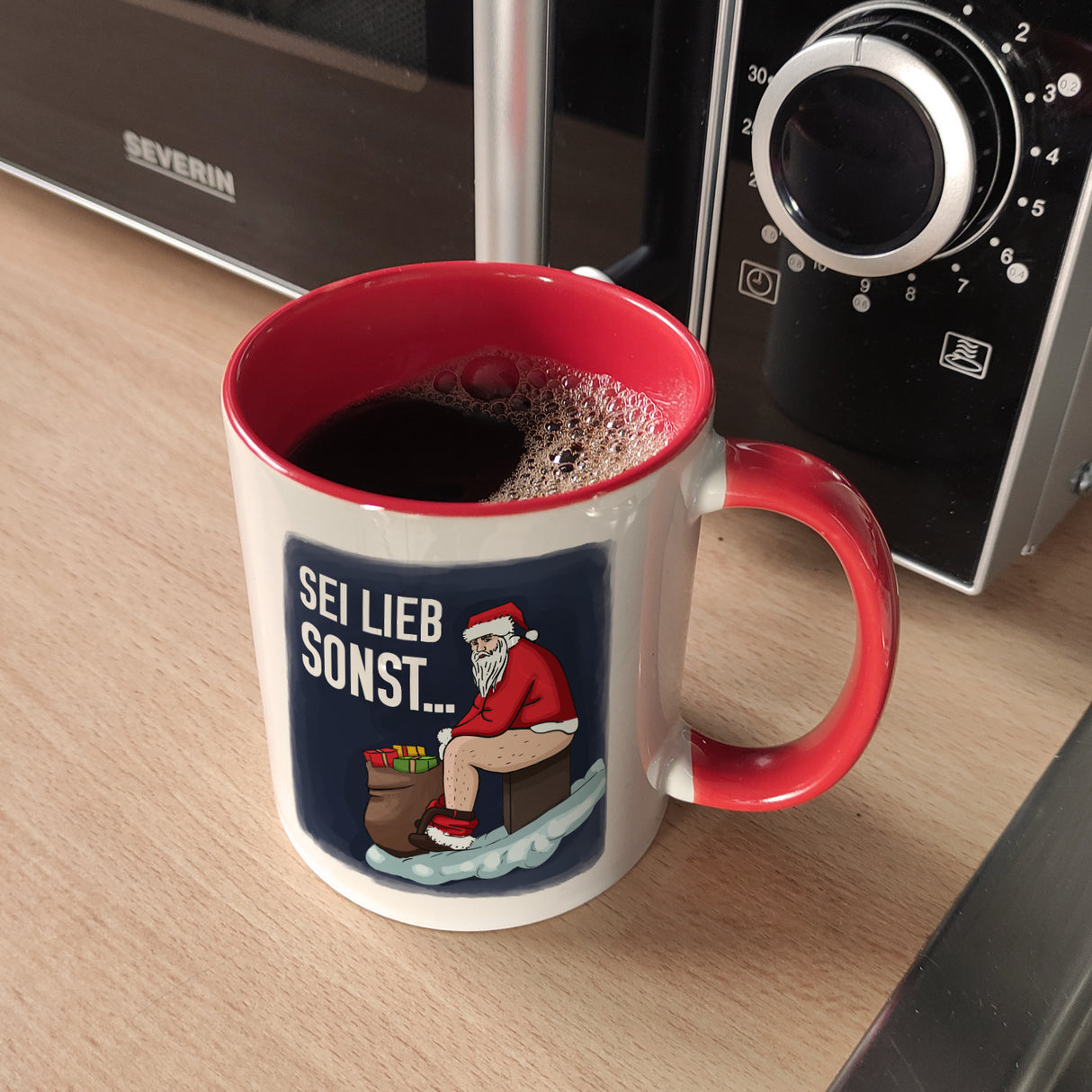 Sei lieb sonst… frecher Weihnachtsmann Kaffeebecher
