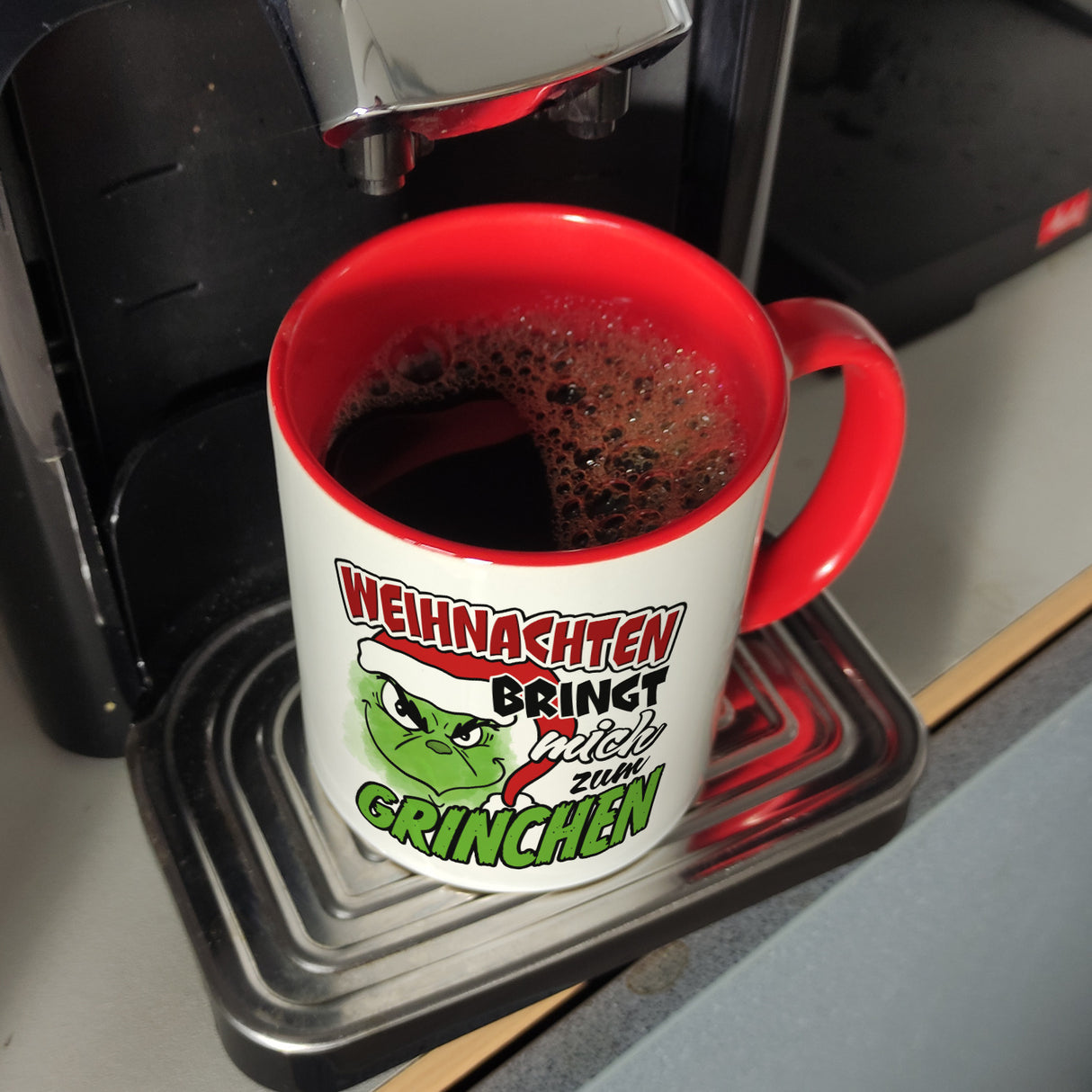 Weihnachten bringt mich zum grinchen Kaffeebecher