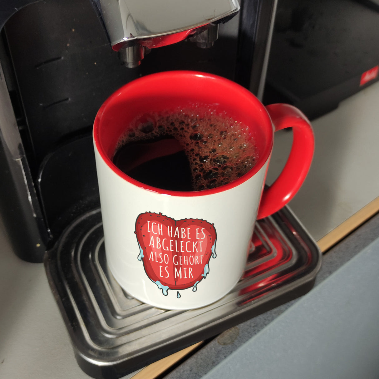 Ich habe es abgeleckt also gehört es mir Kaffeebecher