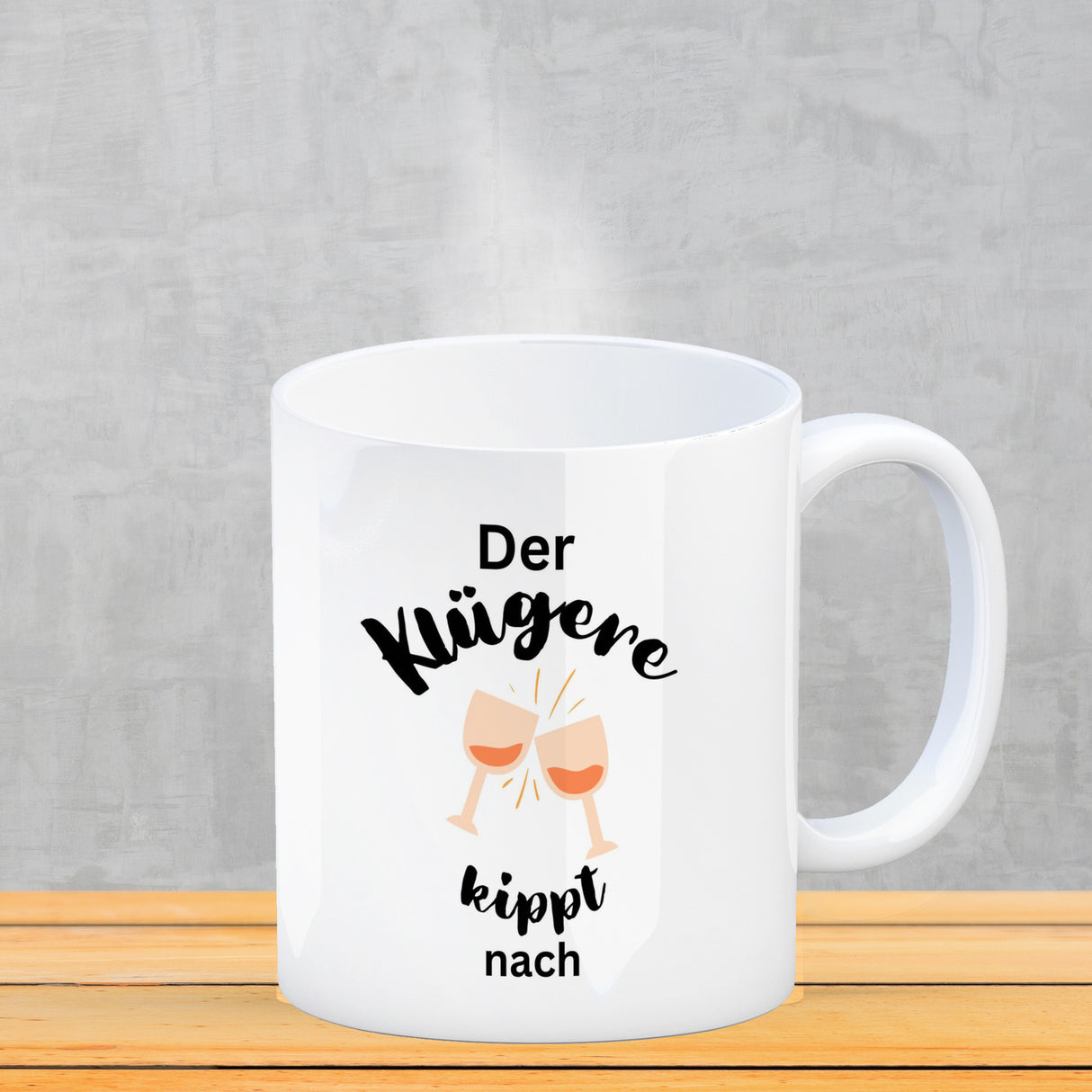 Der Klügere kippt Kaffee nach Kaffeebecher