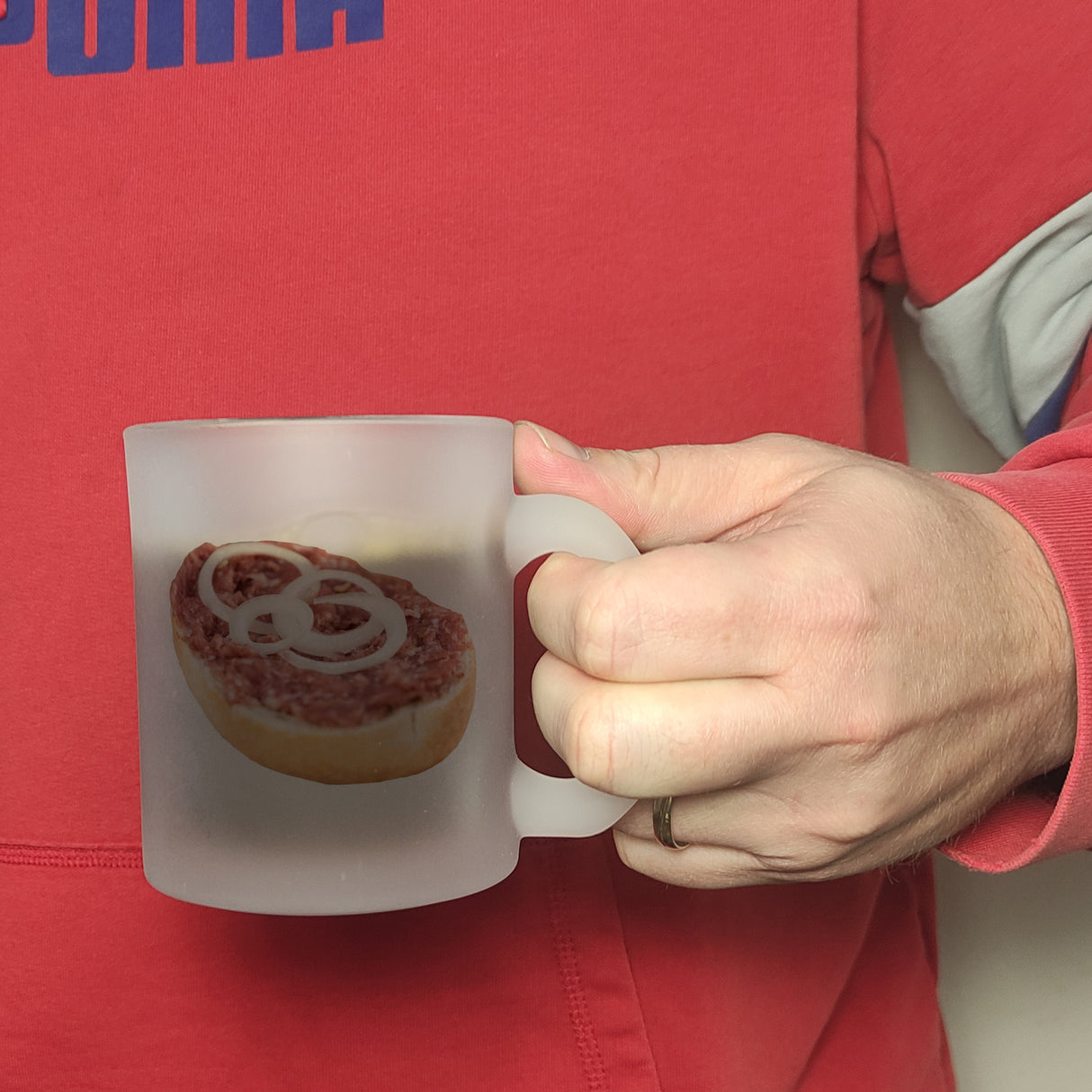 Mettbrötchen Kaffeebecher