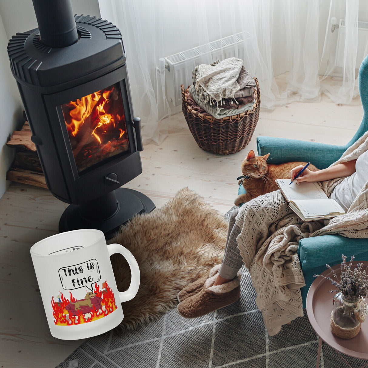 This is fine Kaffeebecher Hund in brennendem Wohnzimmer