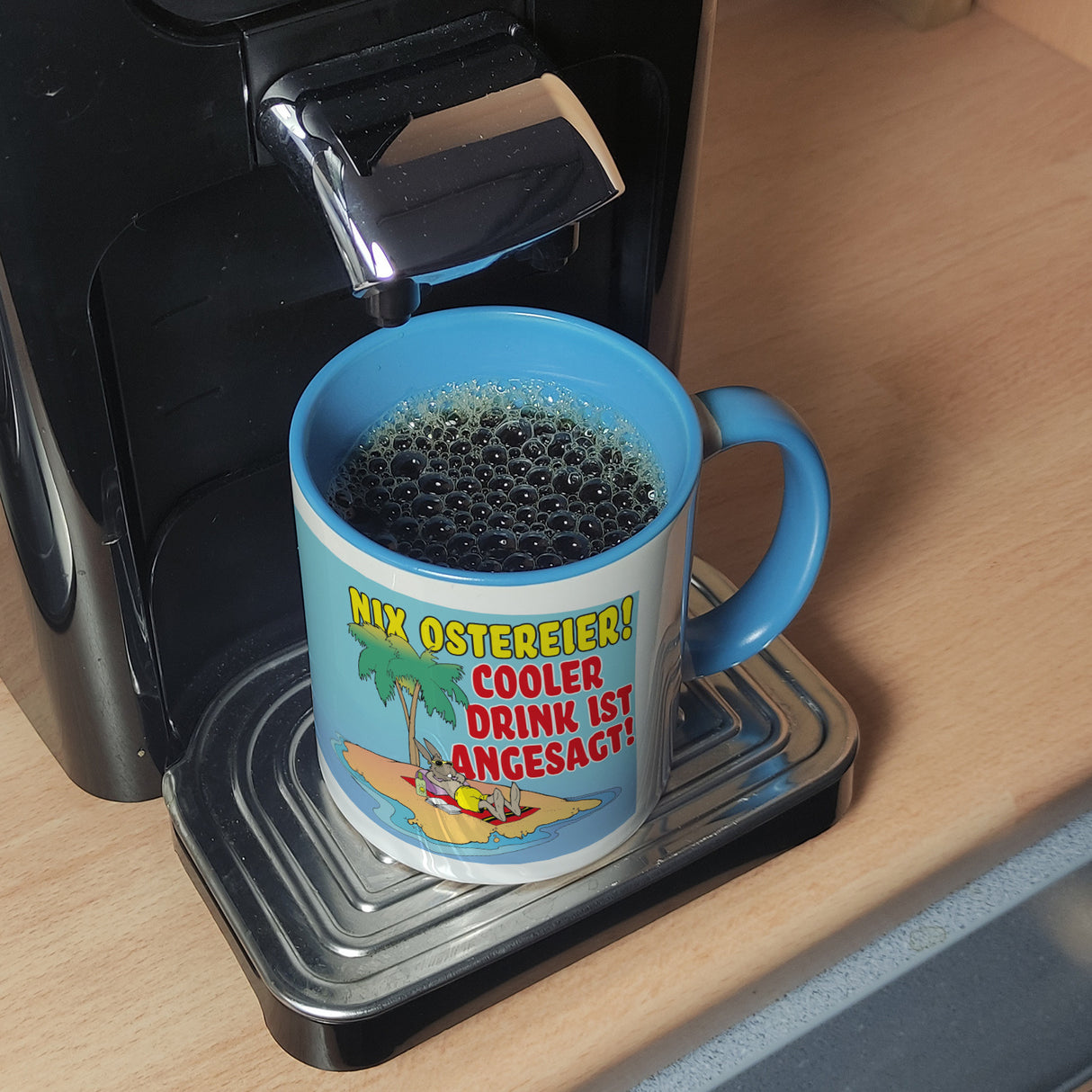 Osterhase im Urlaub Kaffeebecher mit Spruch
