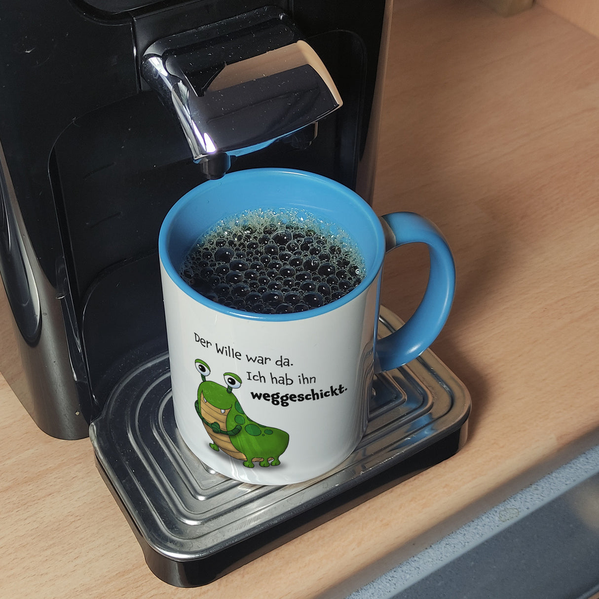 Freches Monster Kaffeebecher mit lustigem Spruch