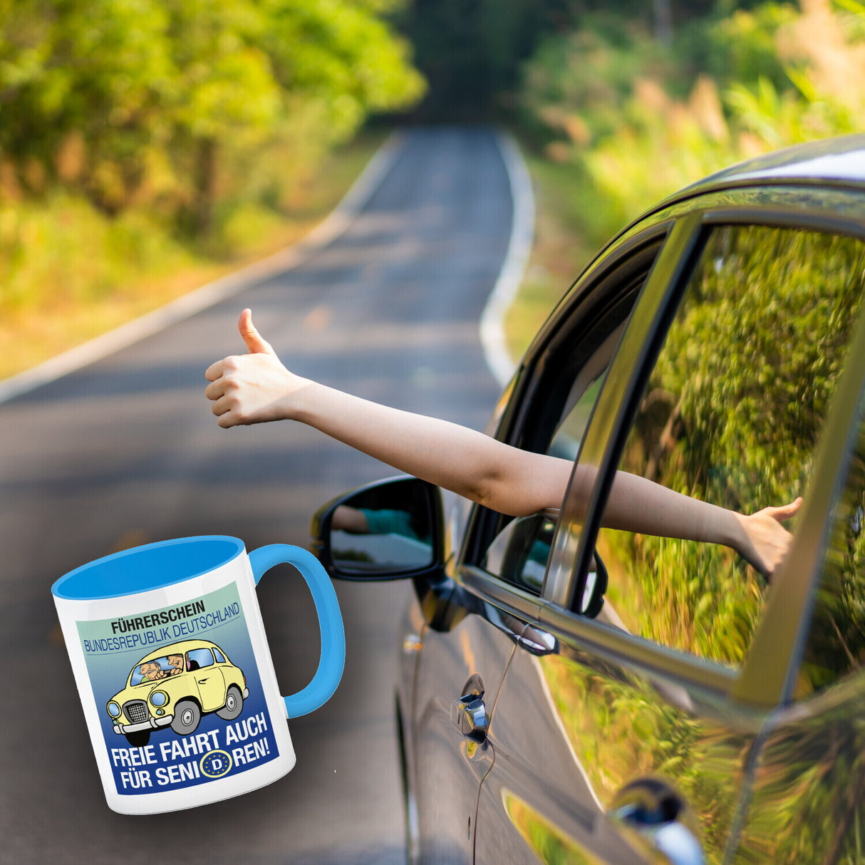 Freie Fahrt auch für Senioren Kaffeebecher mit Oldtimer Motiv