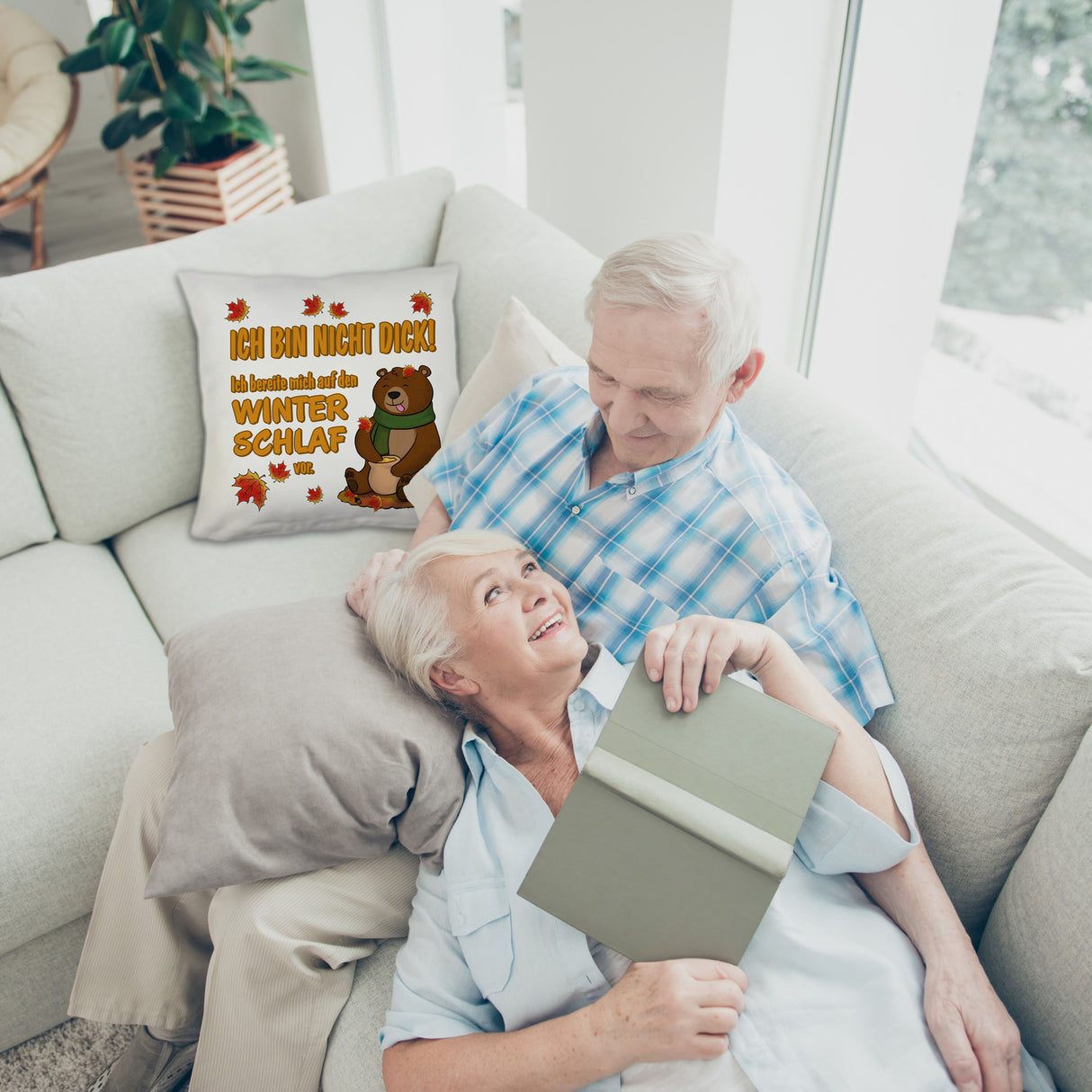 Bär mit Honigtopf im Herbst Kissen mit Spruch