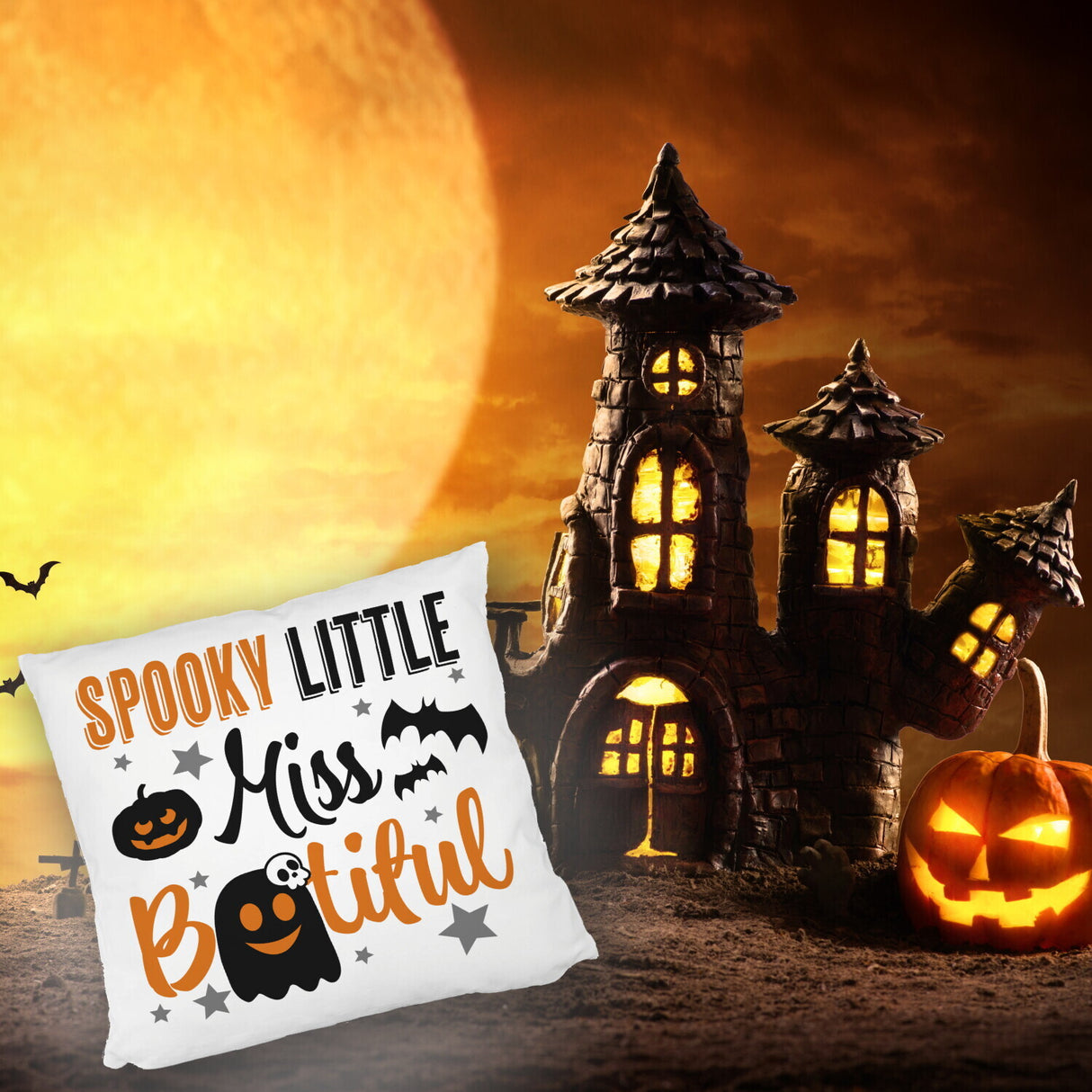 Geister Kissen mit Spruch - Spooky little Miss Bootiful