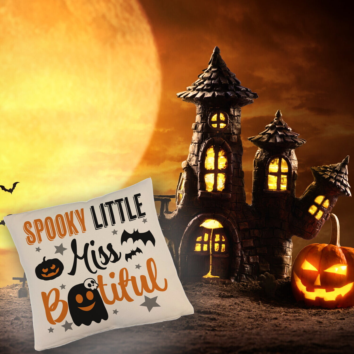 Geister Kissen mit Spruch - Spooky little Miss Bootiful