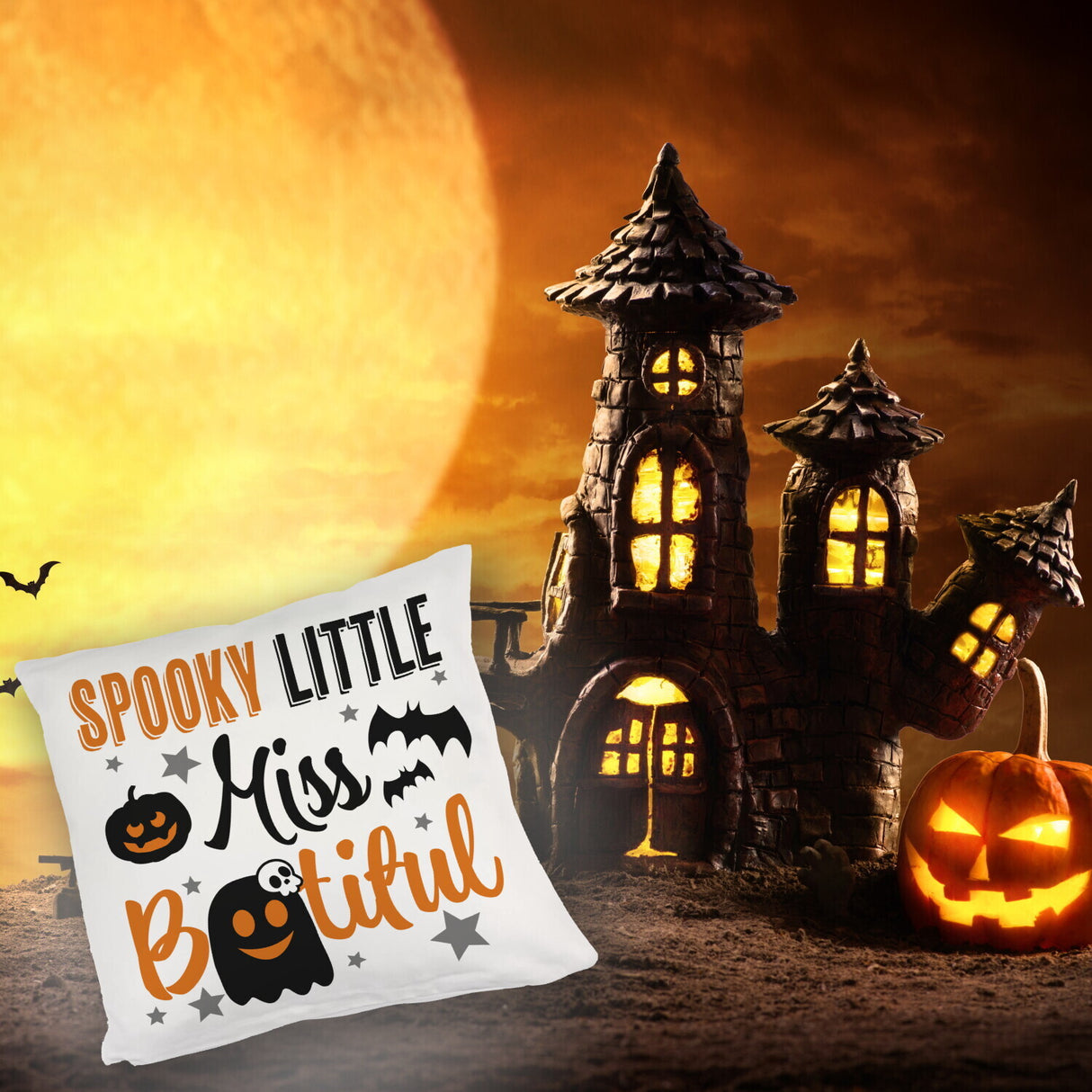 Geister Kissen mit Spruch - Spooky little Miss Bootiful