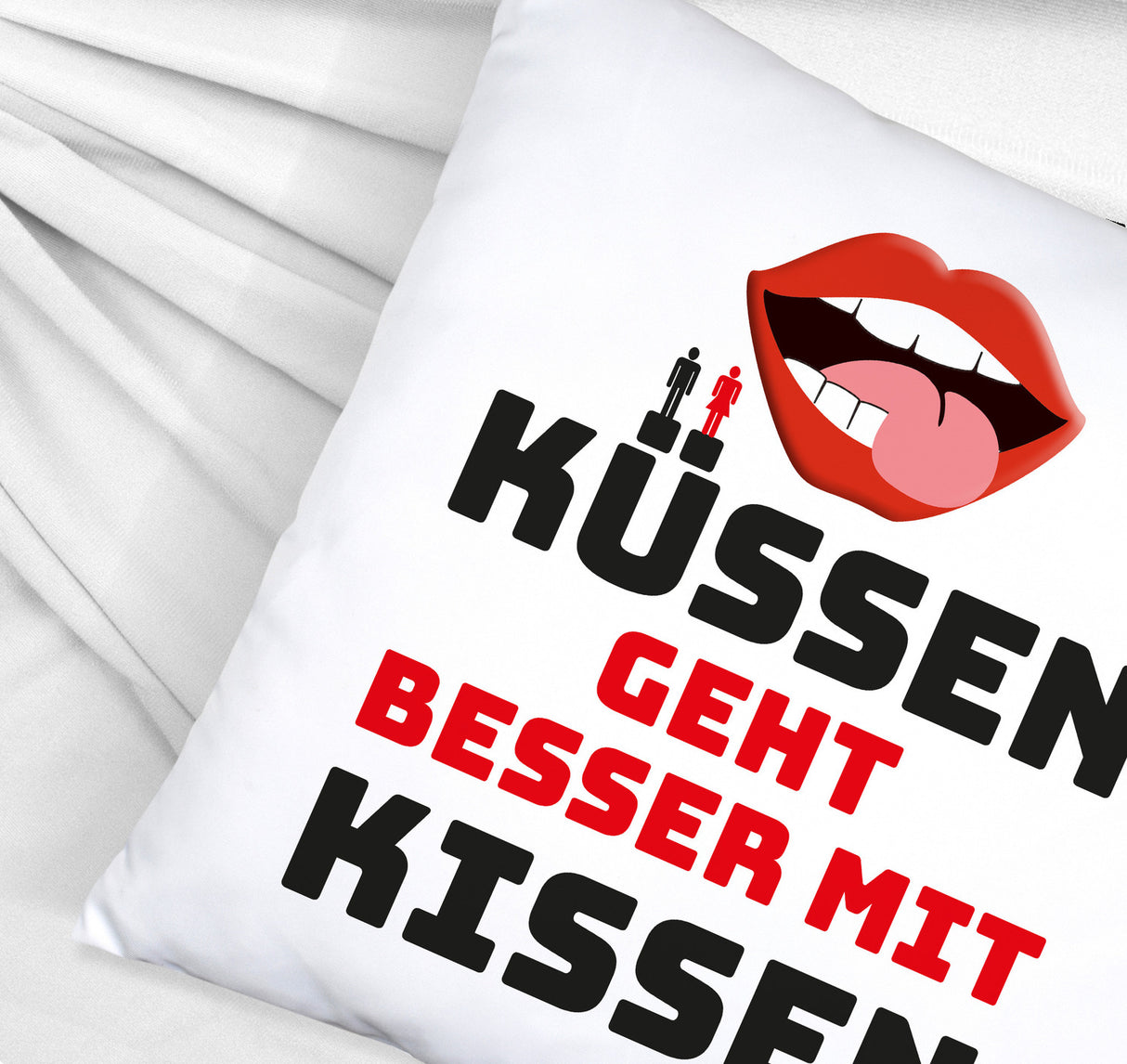 Romantisches Kissen mit Spruch Küssen geht besser mit Kissen