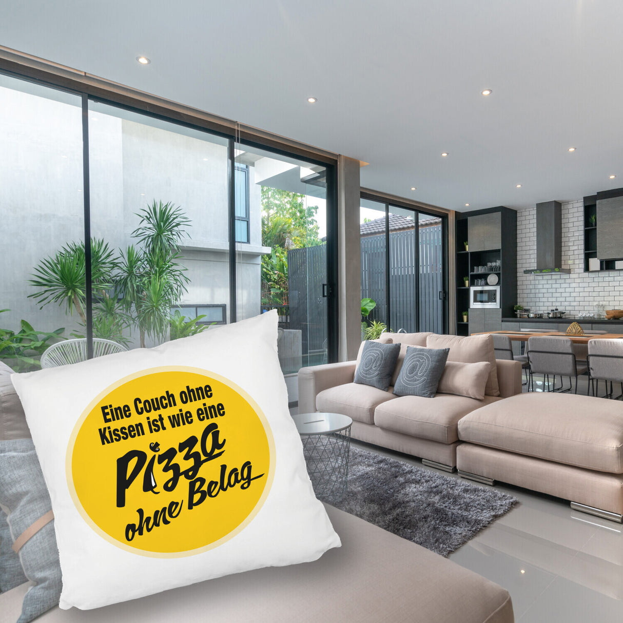 Pizza Kissen mit Spruch Eine Couch ohne Kissen ist wie eine Pizza ohne Belag