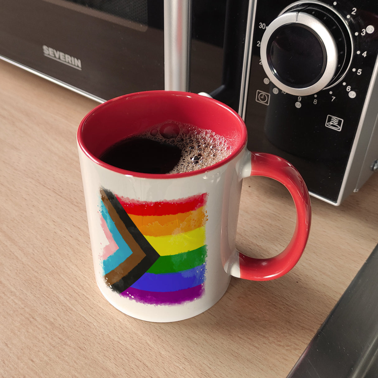 Progress-Pride-Flagge Kaffeebecher