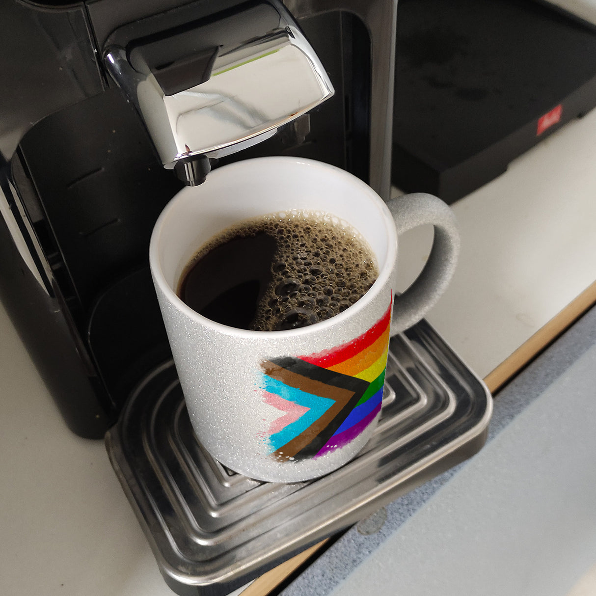 Progress-Pride-Flagge Kaffeebecher