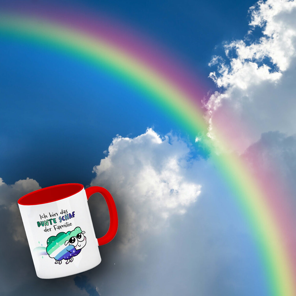 Das bunte Schaf der Familie in Pride-Farben Kaffeebecher mit Spruch