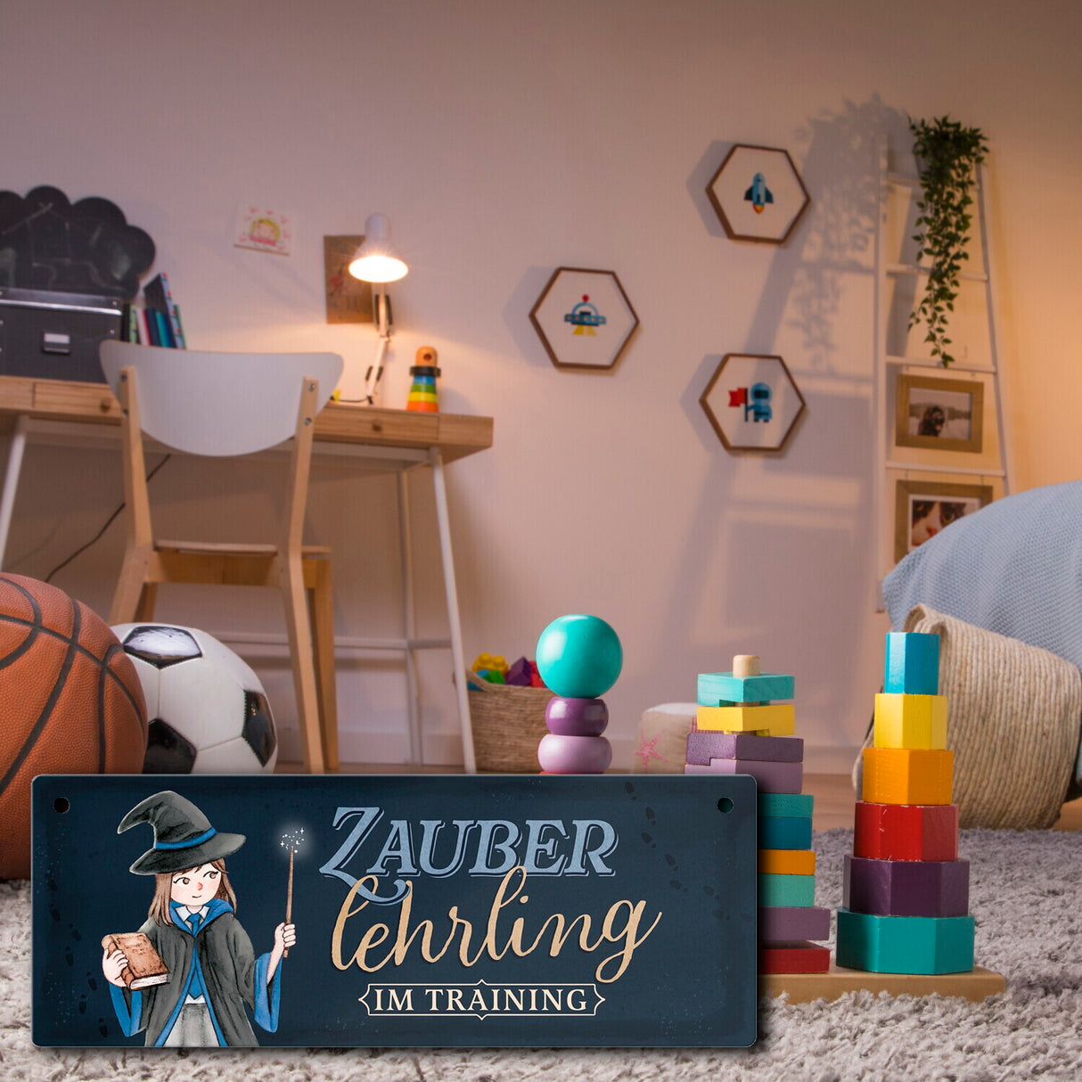 Zauberlehrling Metallschild mit Zauberschülerin mit dunklem Hintergrund