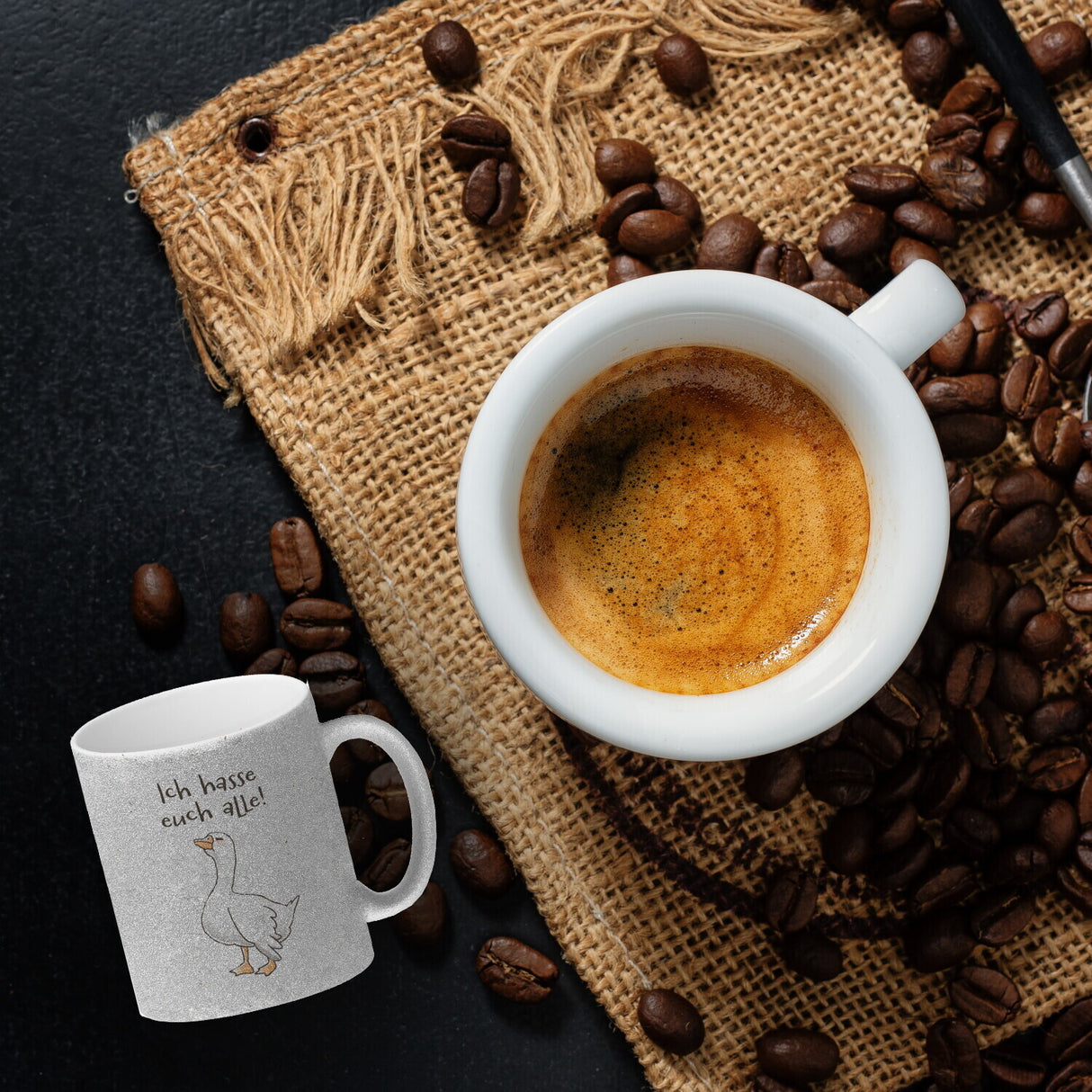 Gilbert die Gans Kaffeebecher mit Spruch Ich hasse euch alle