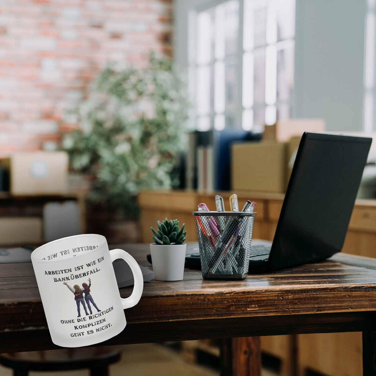 Kollegen und Komplizen Kaffeebecher mit Spruch Arbeit ist wie ein Banküberfall