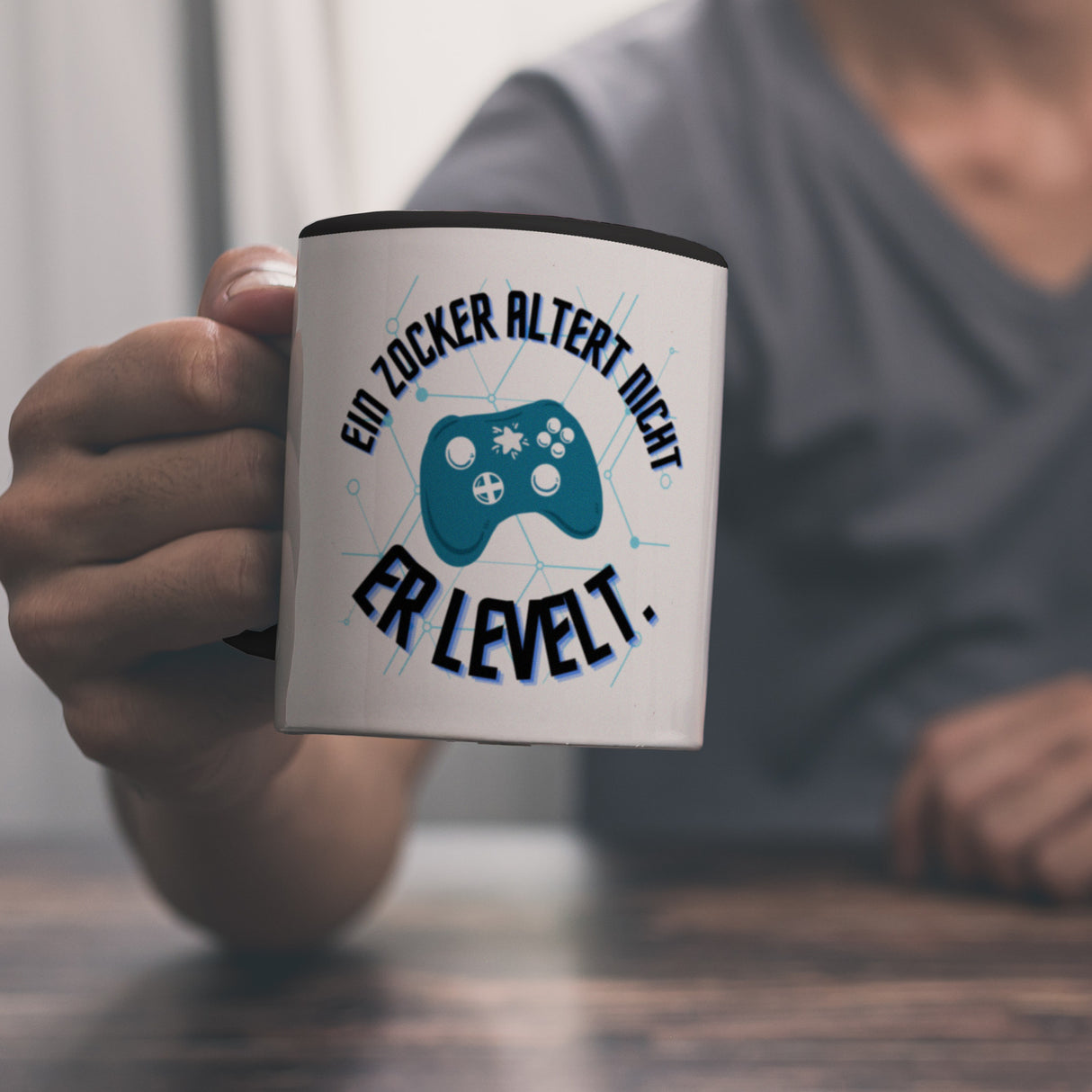 Ein Zocker altert nicht Kaffeebecher Er levelt