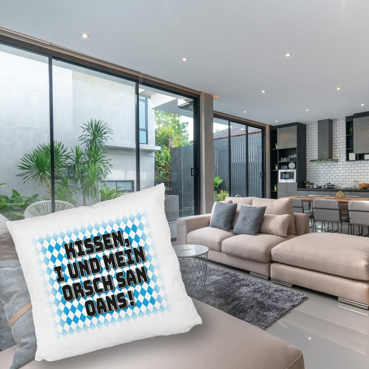 I und mei Orsch san oans! Kissen mit bayrischer Flagge