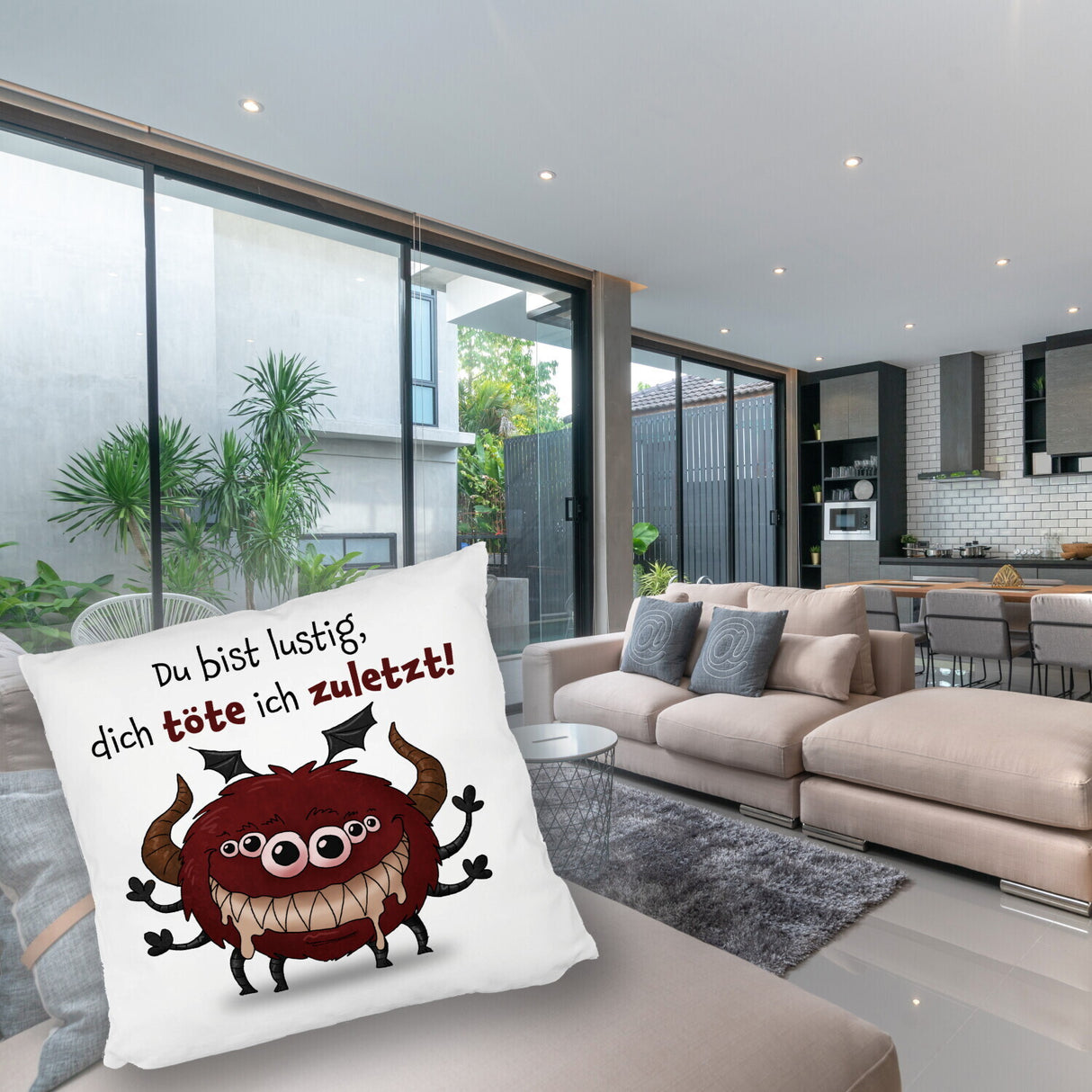 Freches Monster in dunkelrot Kissen mit lustigem Spruch
