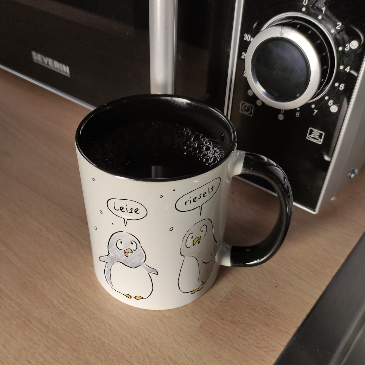 Leise rieselt der Tee Kaffeebecher mit Spruch