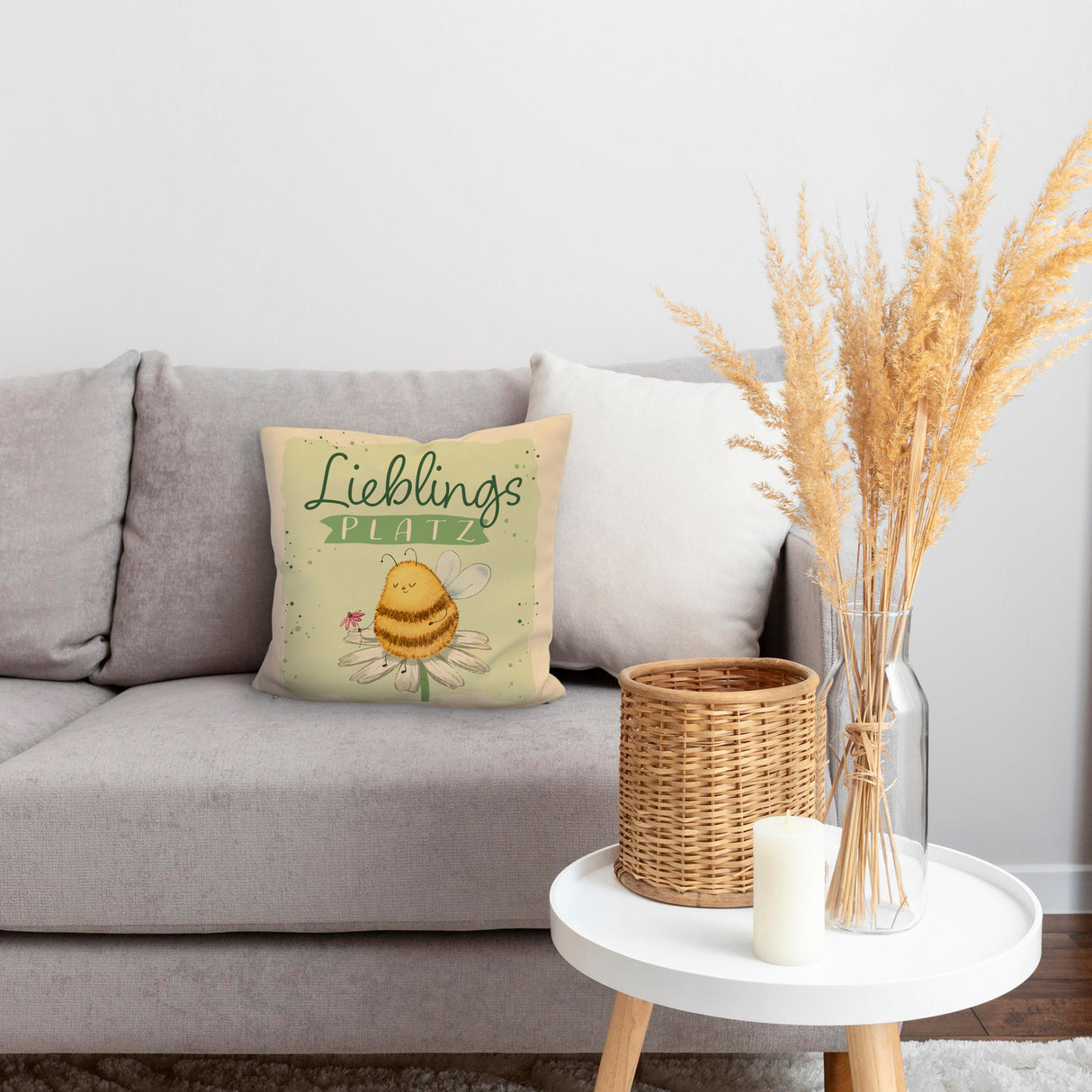 Pummel Biene Kissen mit Spruch Lieblingsplatz