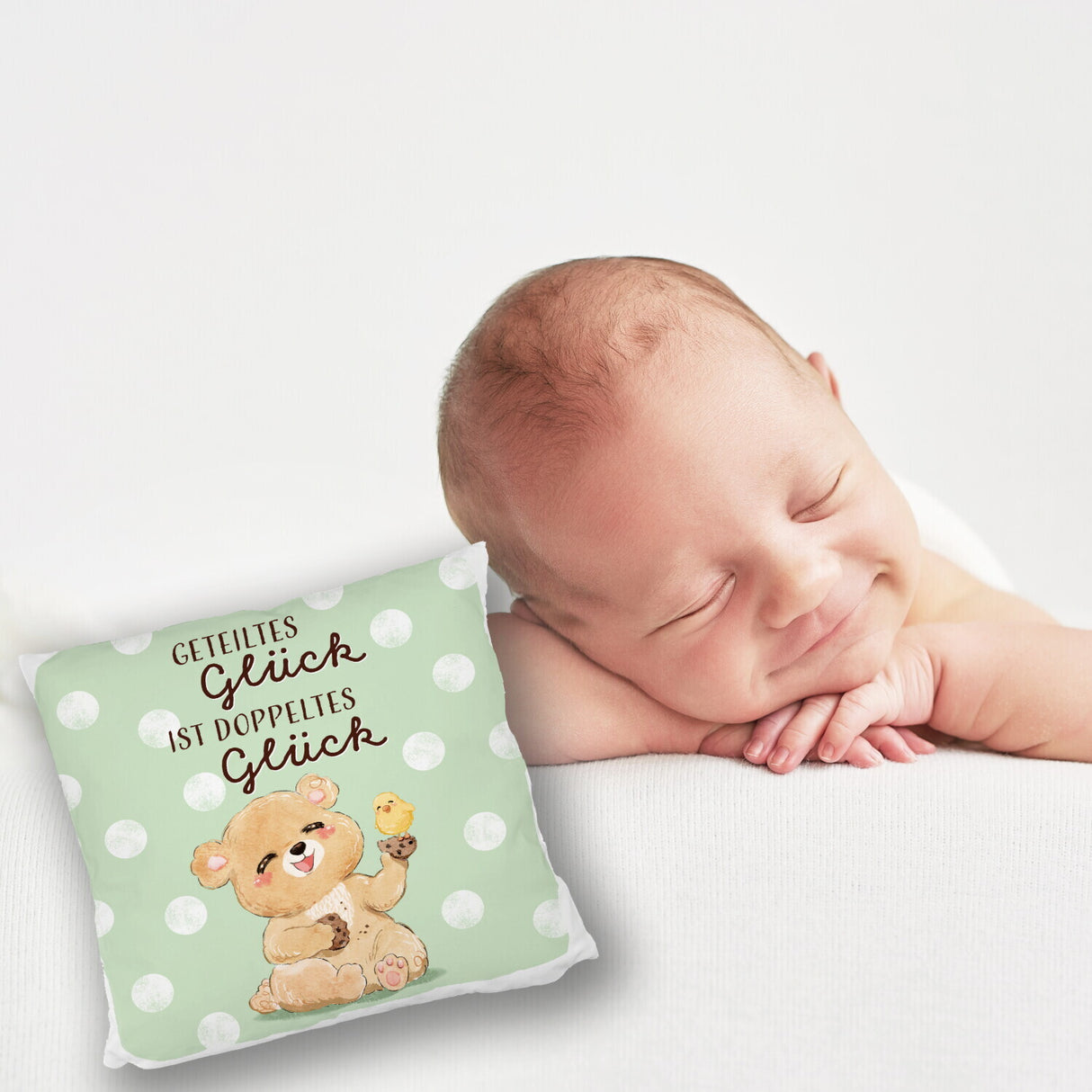 Bär Kissen mit Spruch Geteiltes Glück ist doppeltes Glück