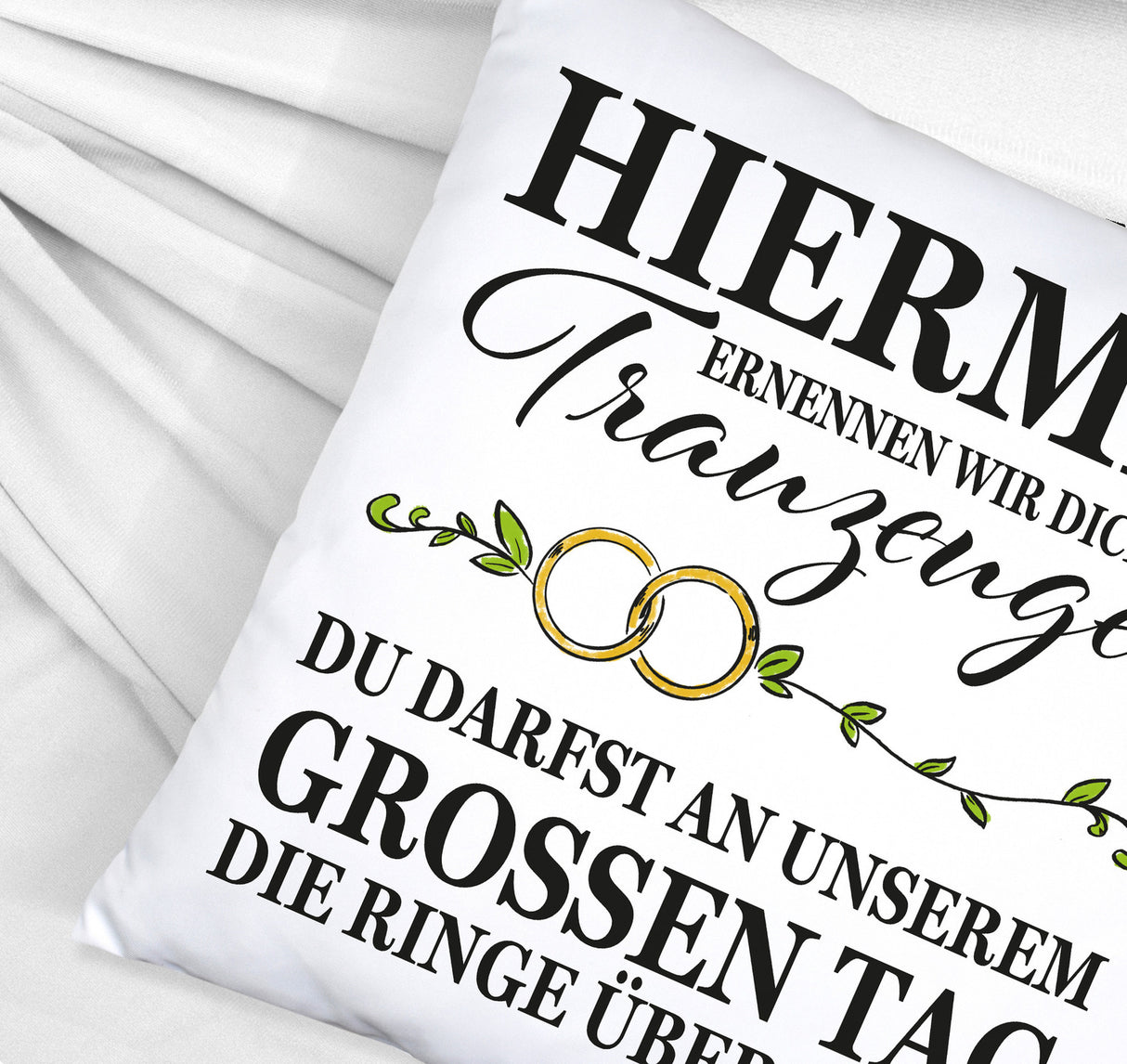 Trauzeuge mit Ringübergabe Kissen