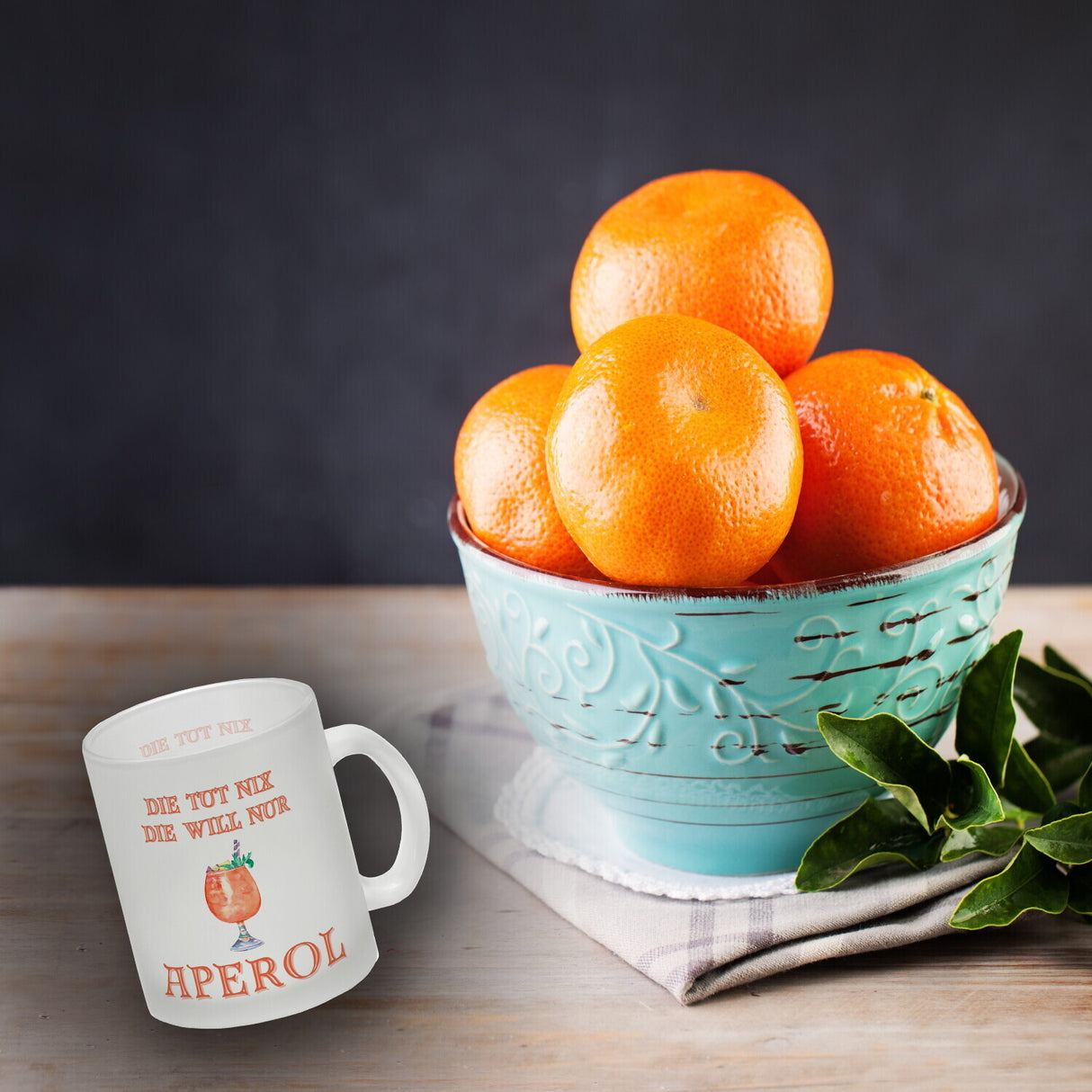 Aperol Kaffeebecher mit Spruch Die tut nix die will nur Aperol