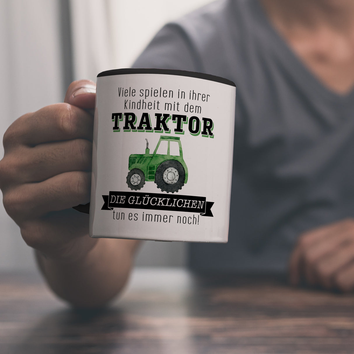 Traktor Kaffeebecher mit Spruch Kindheitsträume - Für immer Traktor fahren