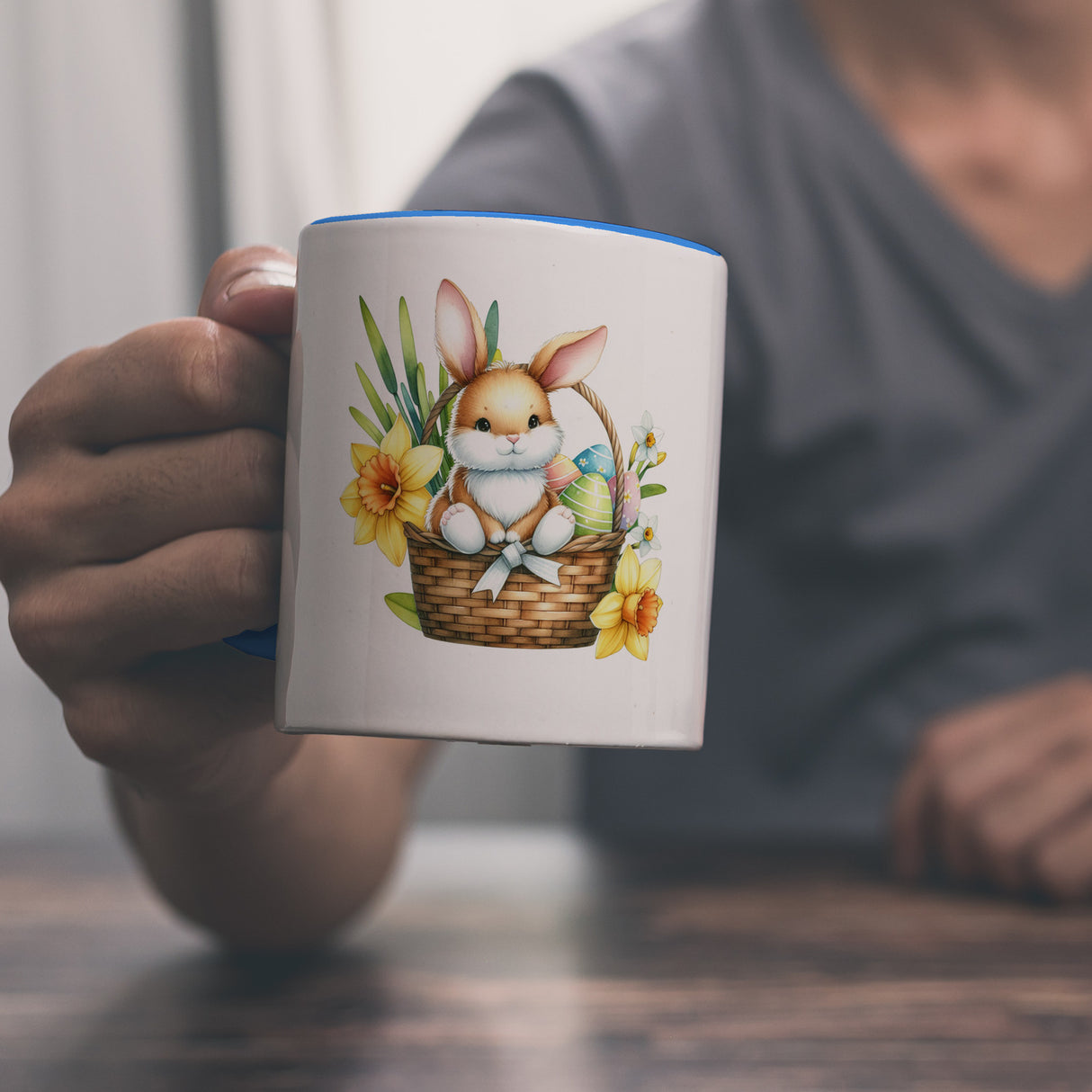 Niedlicher Osterhase im Osternest Kaffeebecher