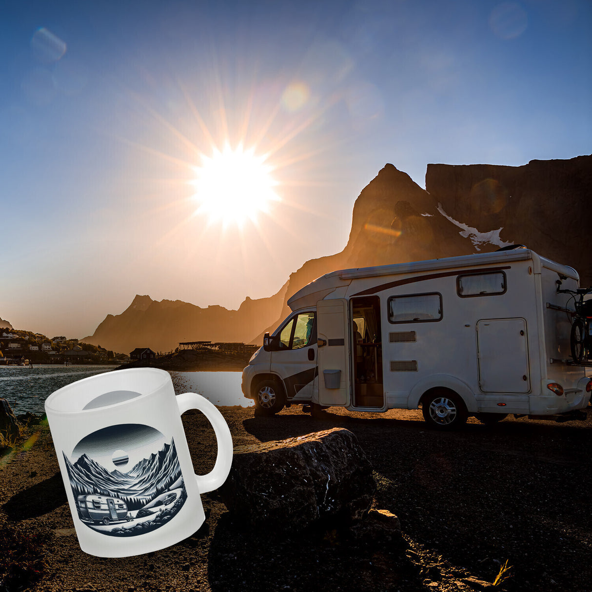 Camping in den Bergen Kaffeebecher