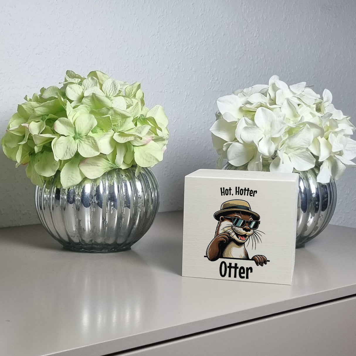 Cooler Otter Spardose mit Spruch Hot Hotter Otter