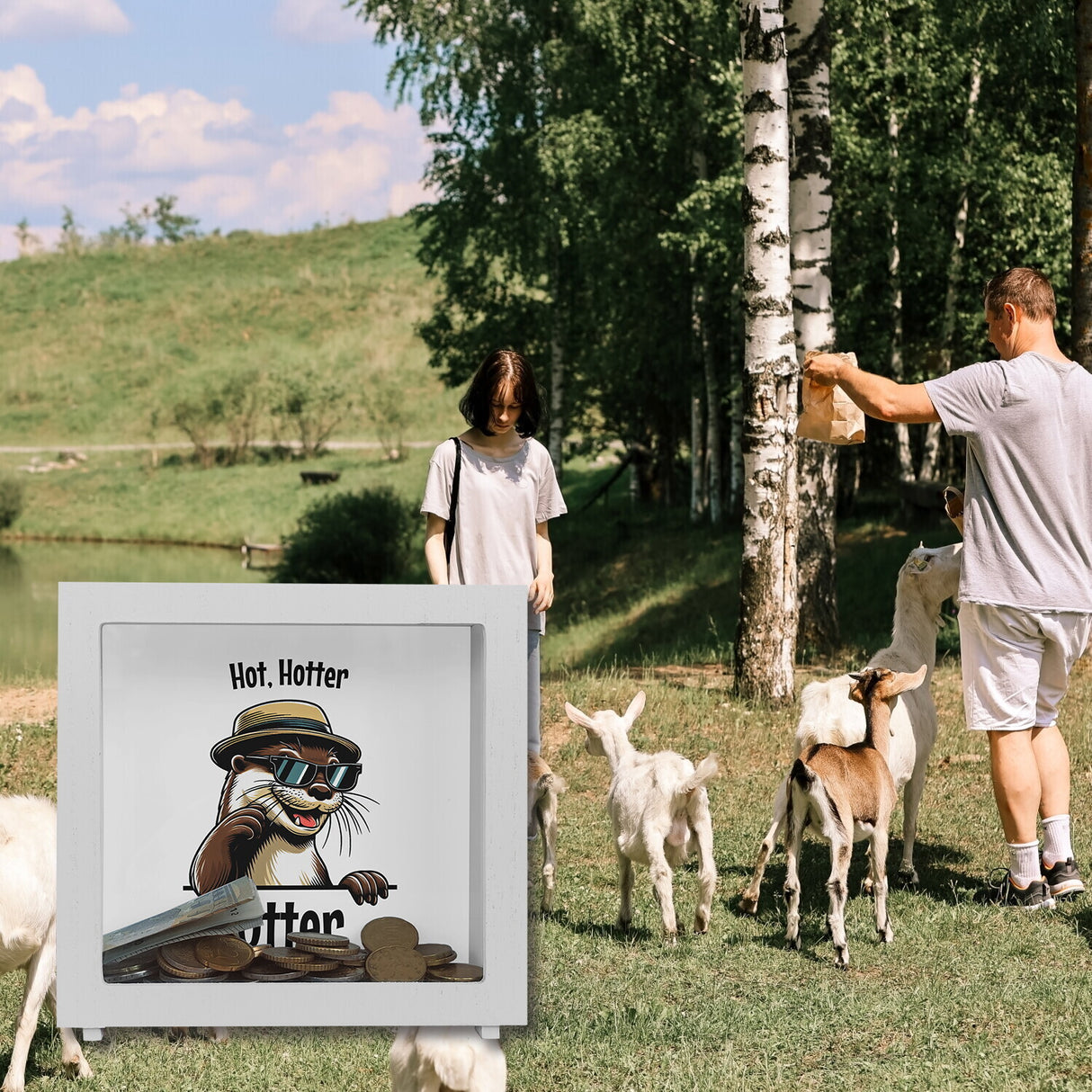 Cooler Otter Spardose mit Spruch Hot Hotter Otter