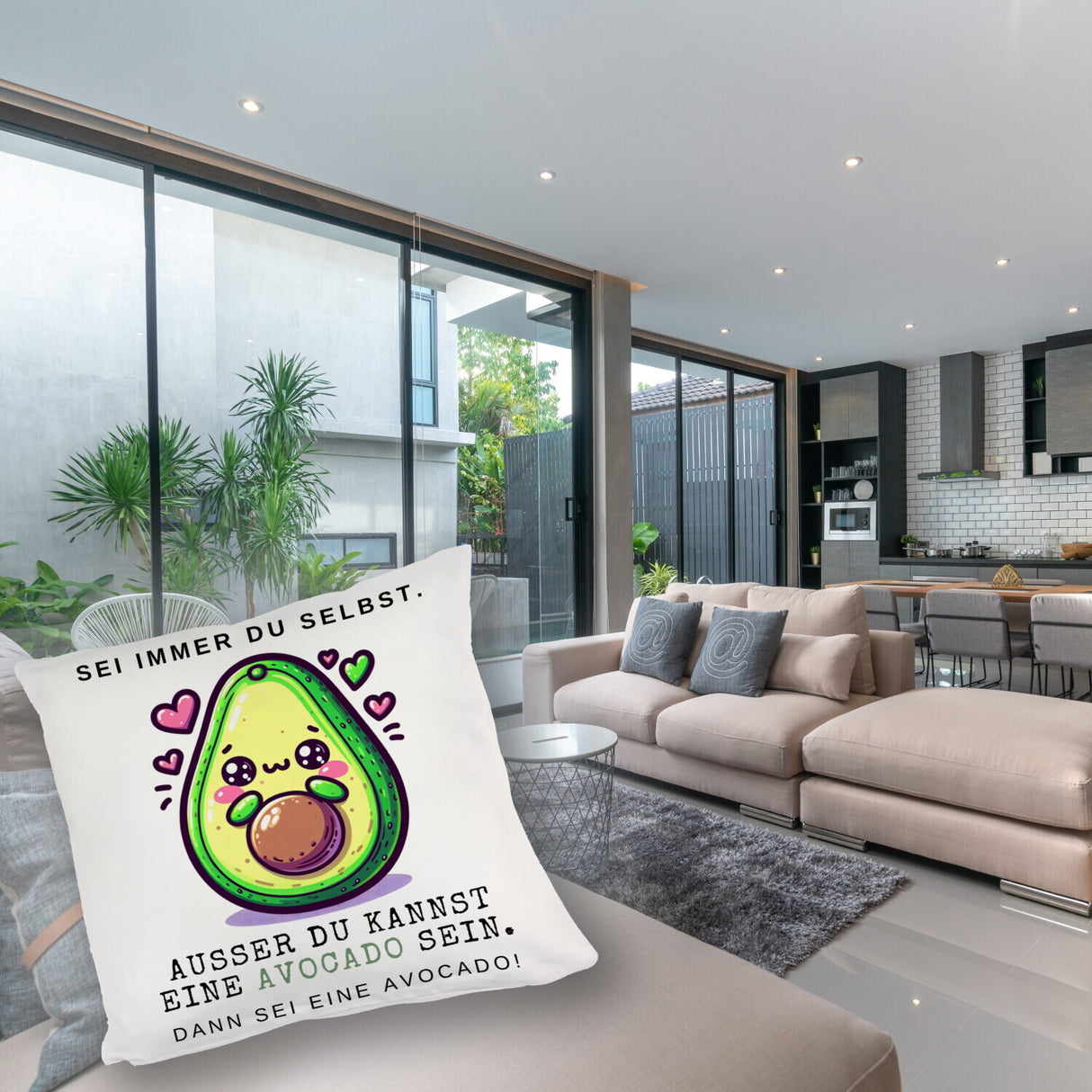 Avocado im Kawaii-Stil Kissen mit Spruch Sei du selbst oder Avocado