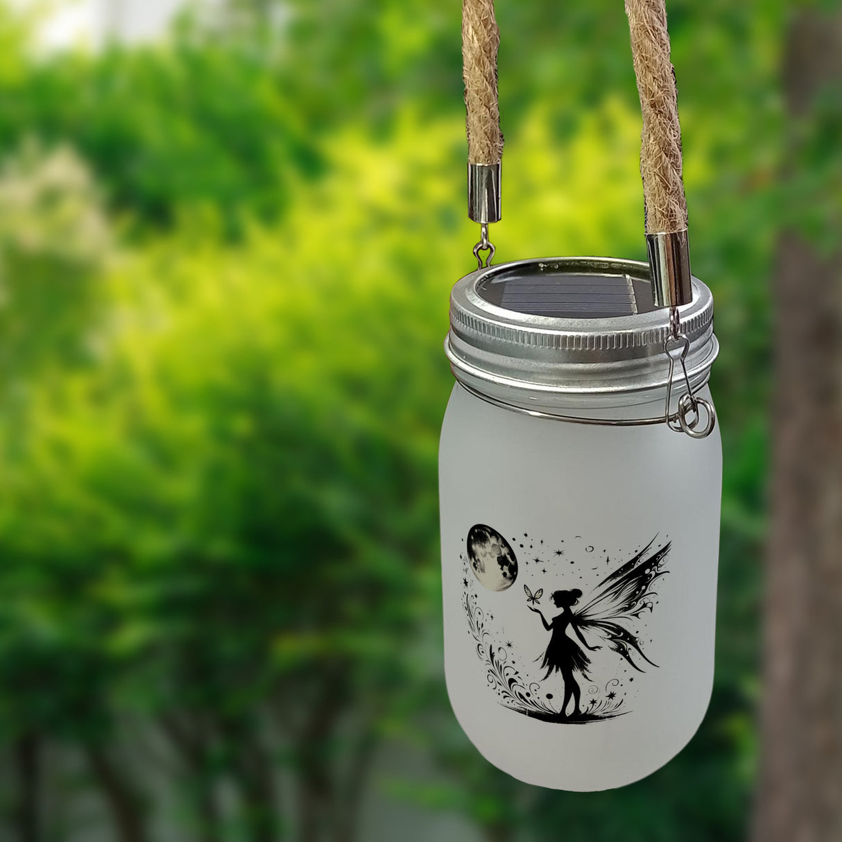 Fee im Mondschein Solarlicht