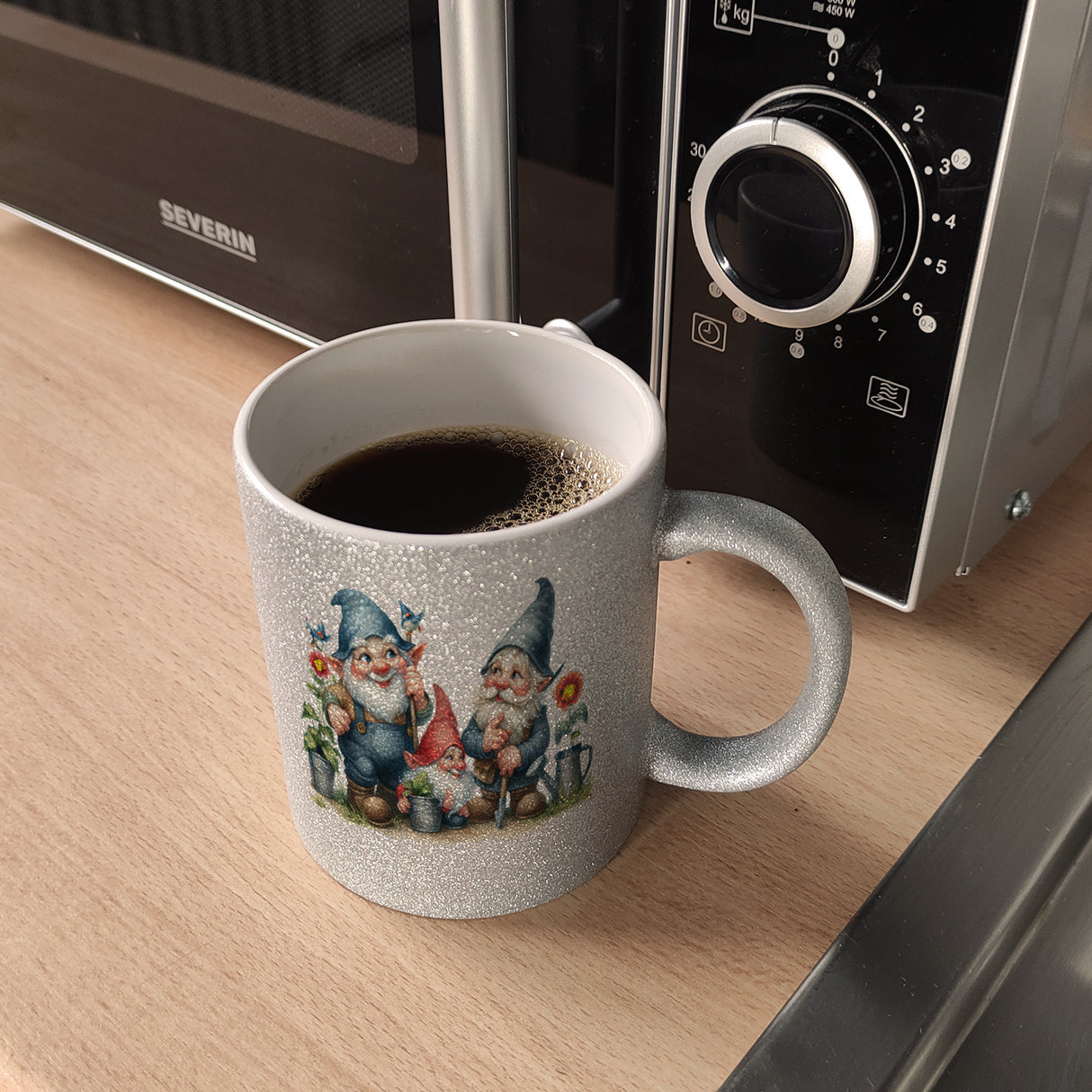 Gartenzwerge mit Zipfelmützen Kaffeebecher