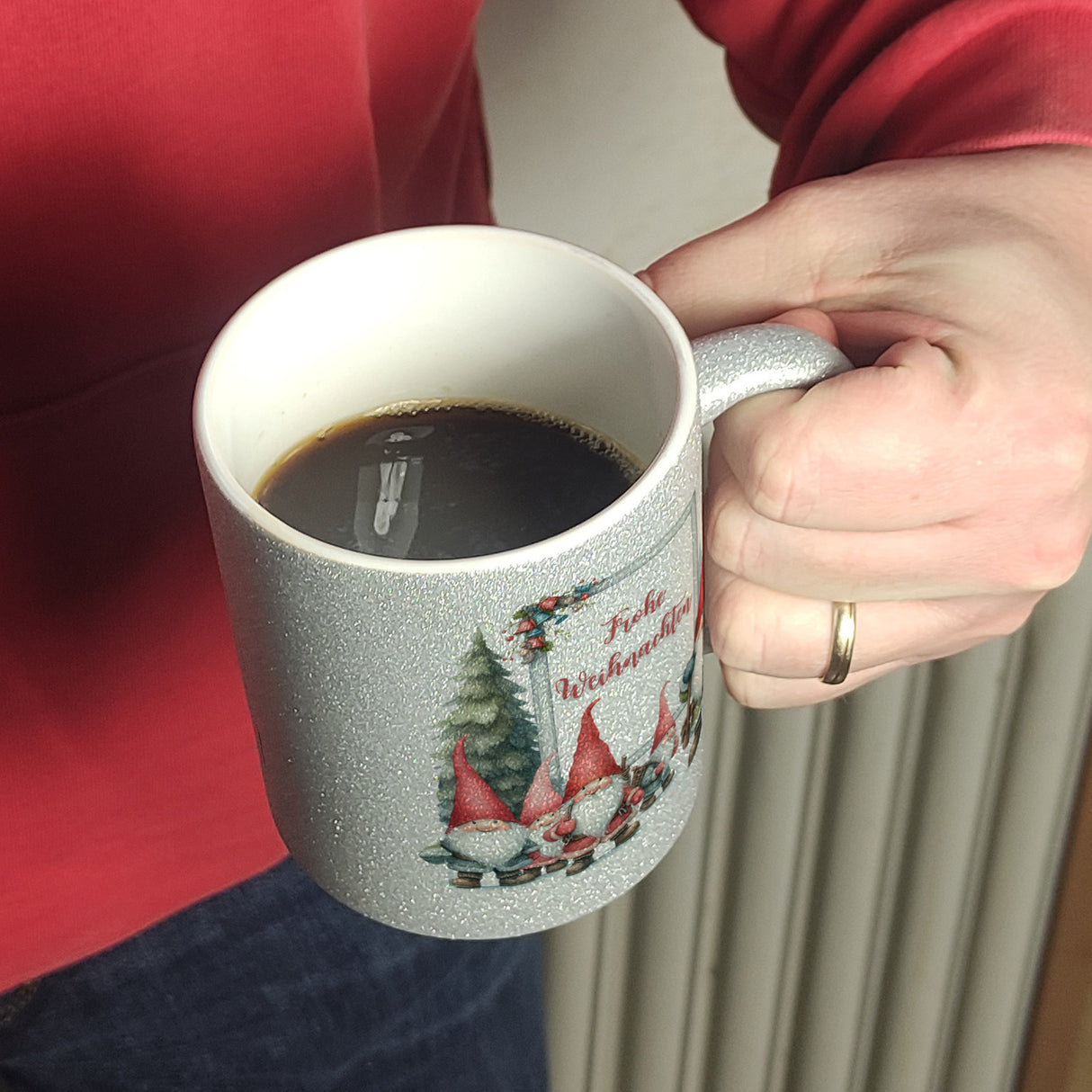 Weihnachts Kobolde Kaffeebecher mit Spruch Frohe Weihnachten